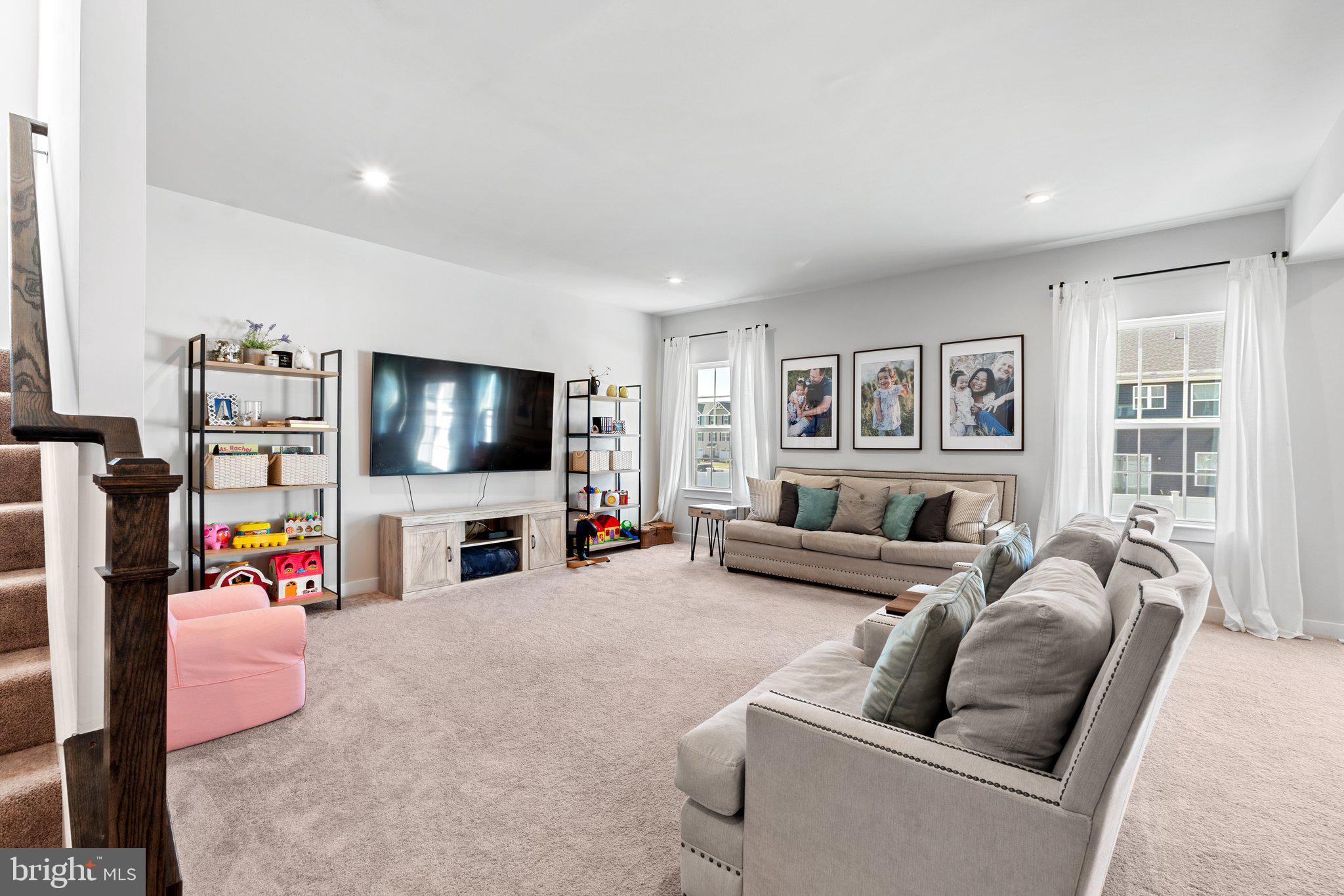 THE LAKES AT MARTINSBURG - Residential