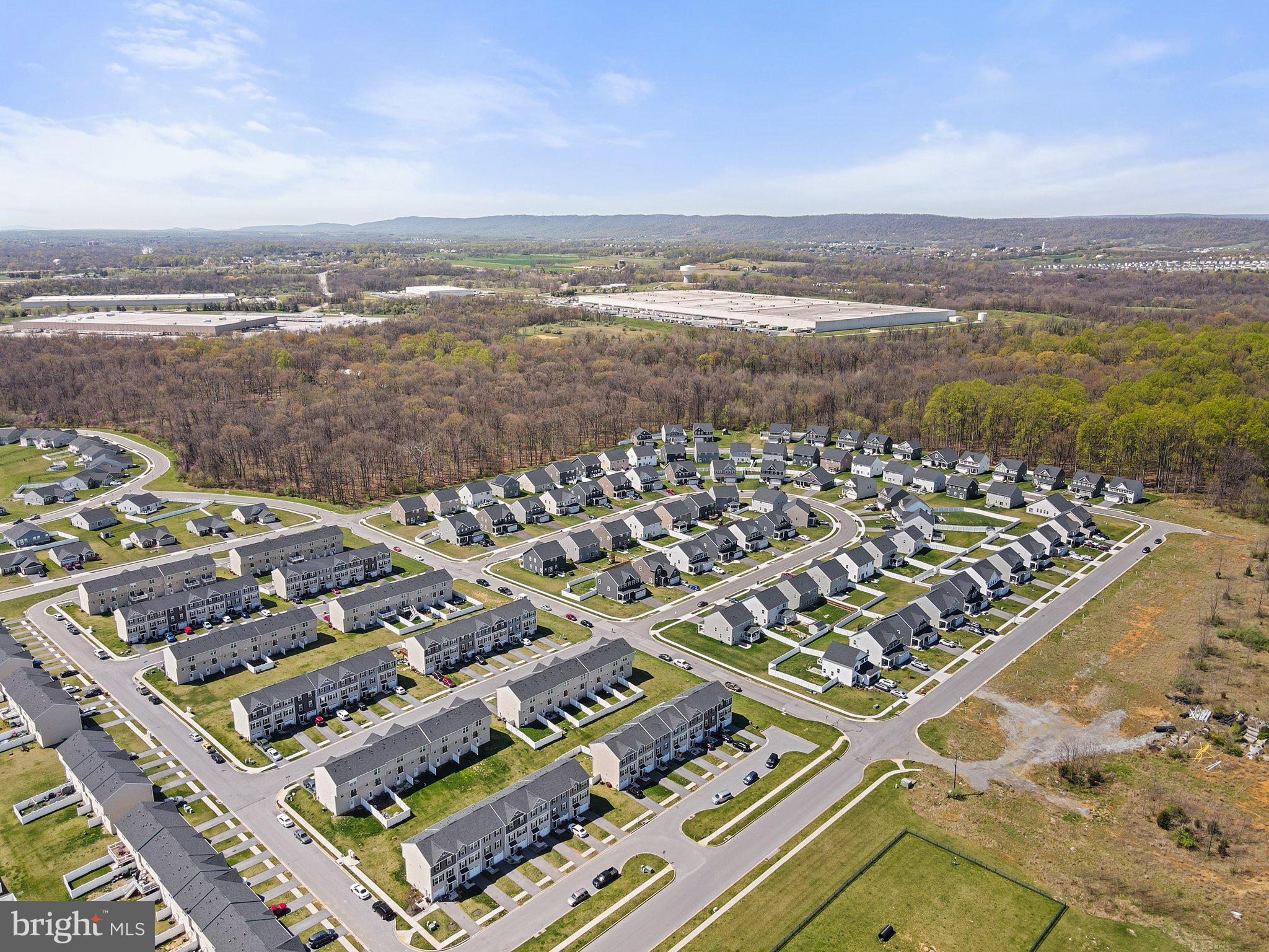 THE LAKES AT MARTINSBURG - Residential