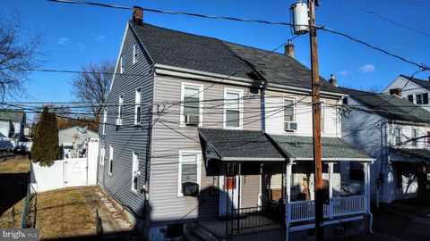 Photo of 324 Walnut Street, CATASAUQUA, PA 18032 (MLS # PALH2014354)