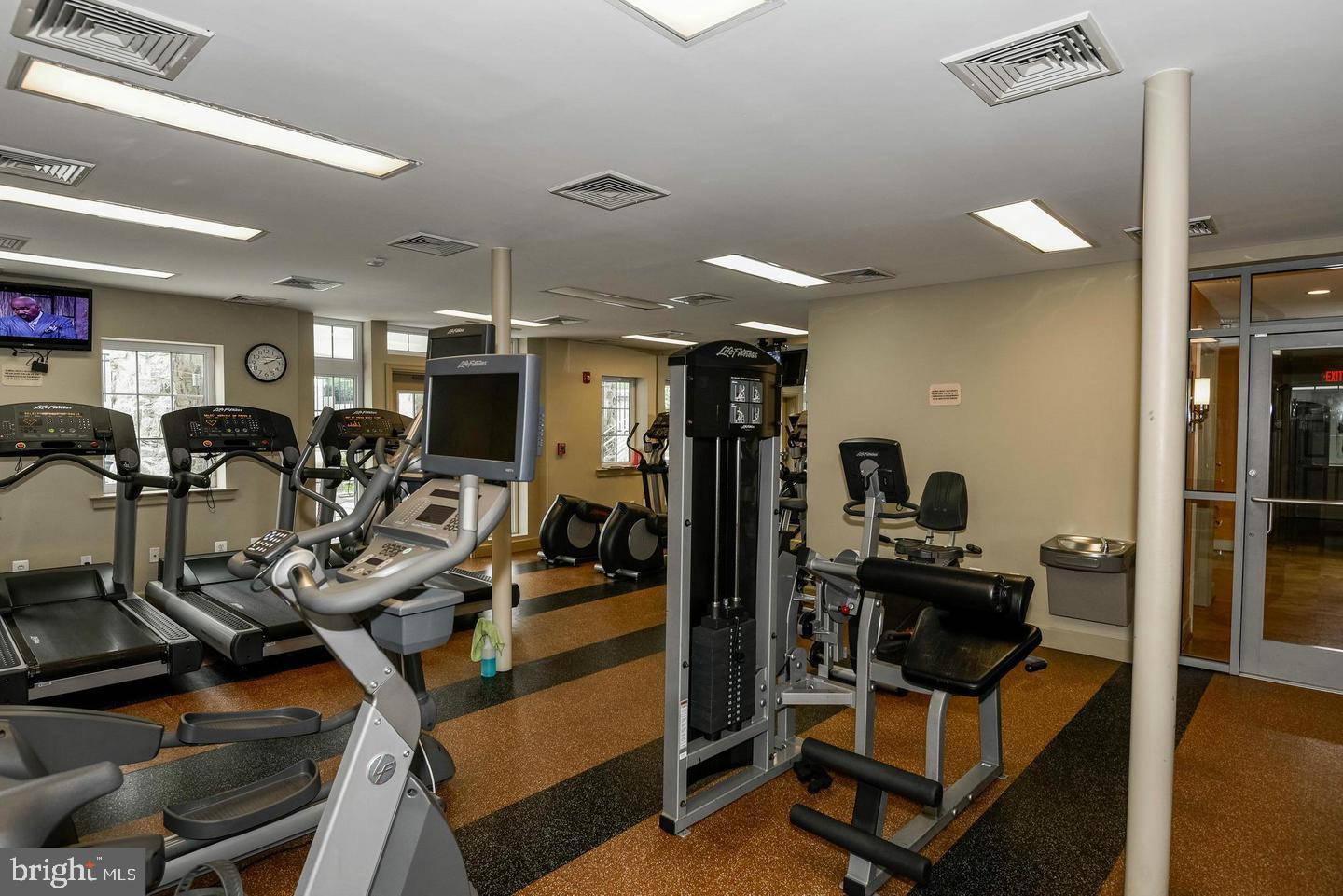 WEST VILLAGE OF SHIRLINGTON - Residential