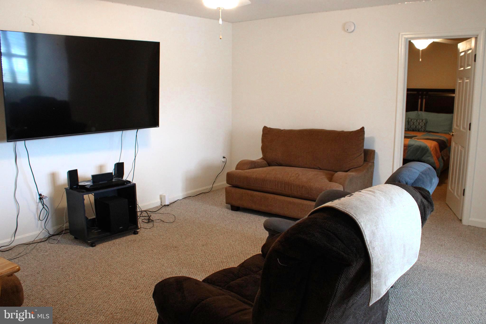 SLEEPY HOLLOW - Residential