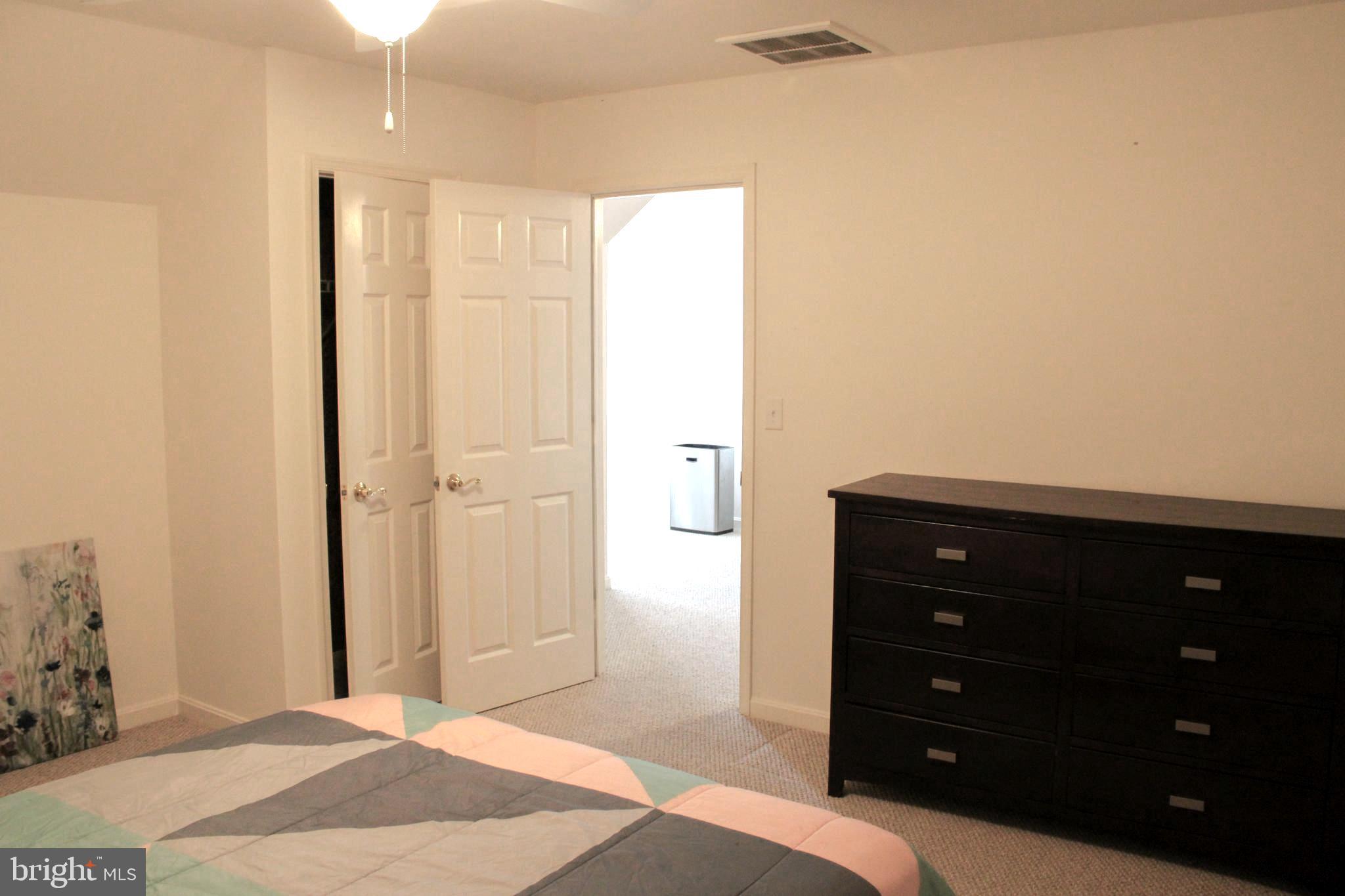 SLEEPY HOLLOW - Residential