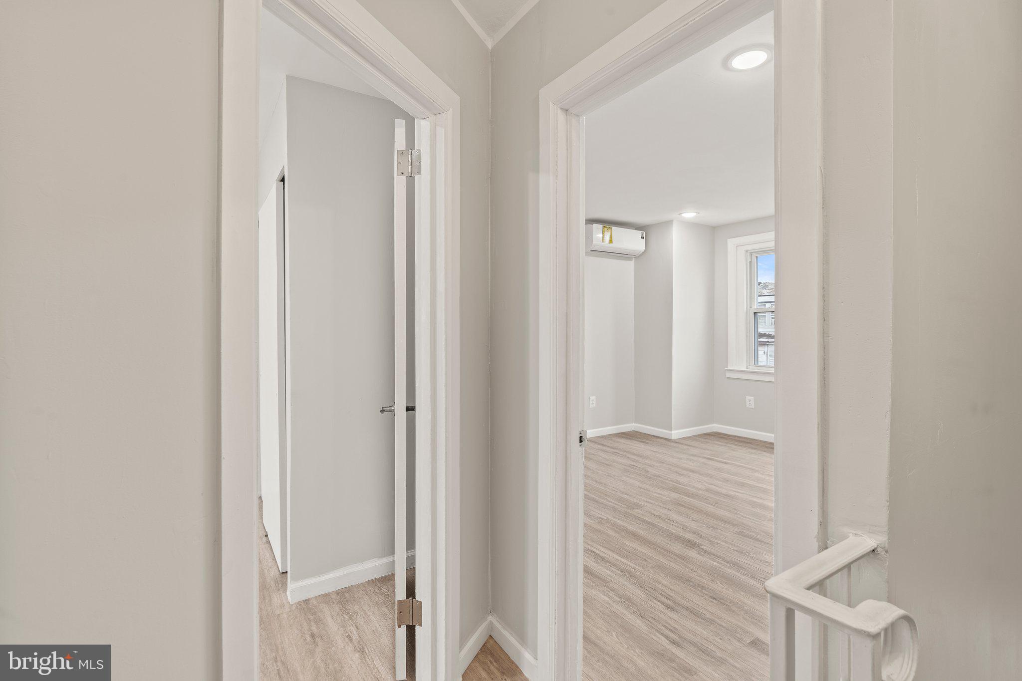 LAWNCREST - Residential