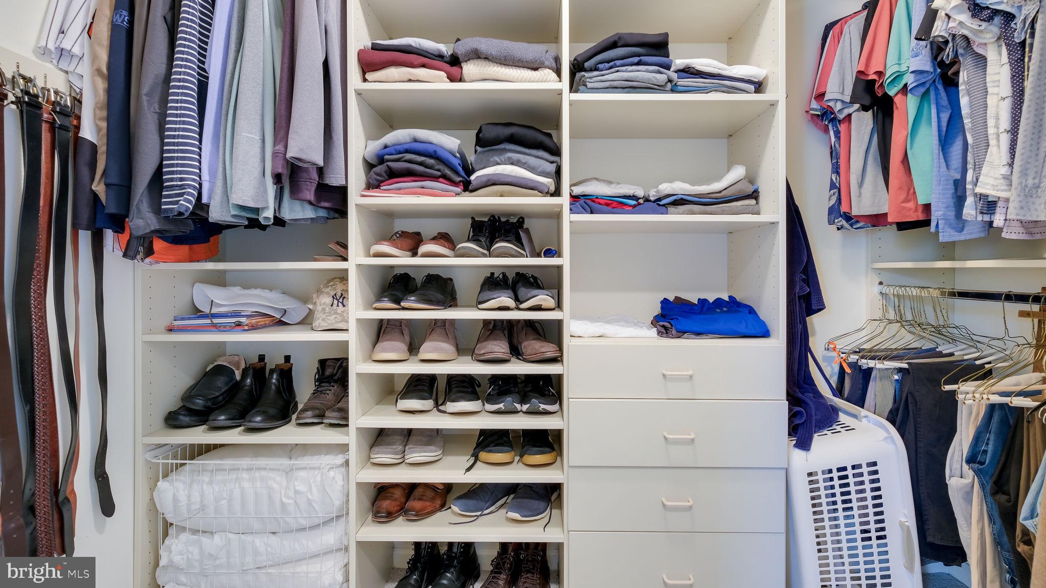 FOX HUNT ESTS - Residential