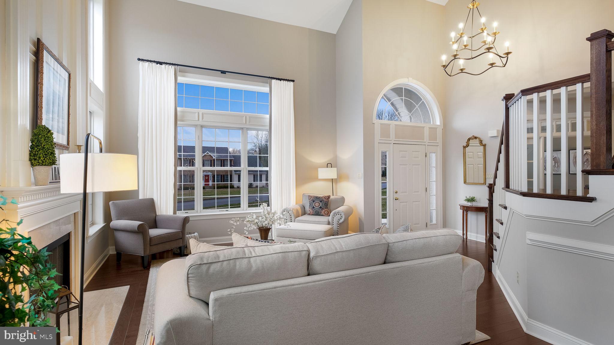 FOX HUNT ESTS - Residential