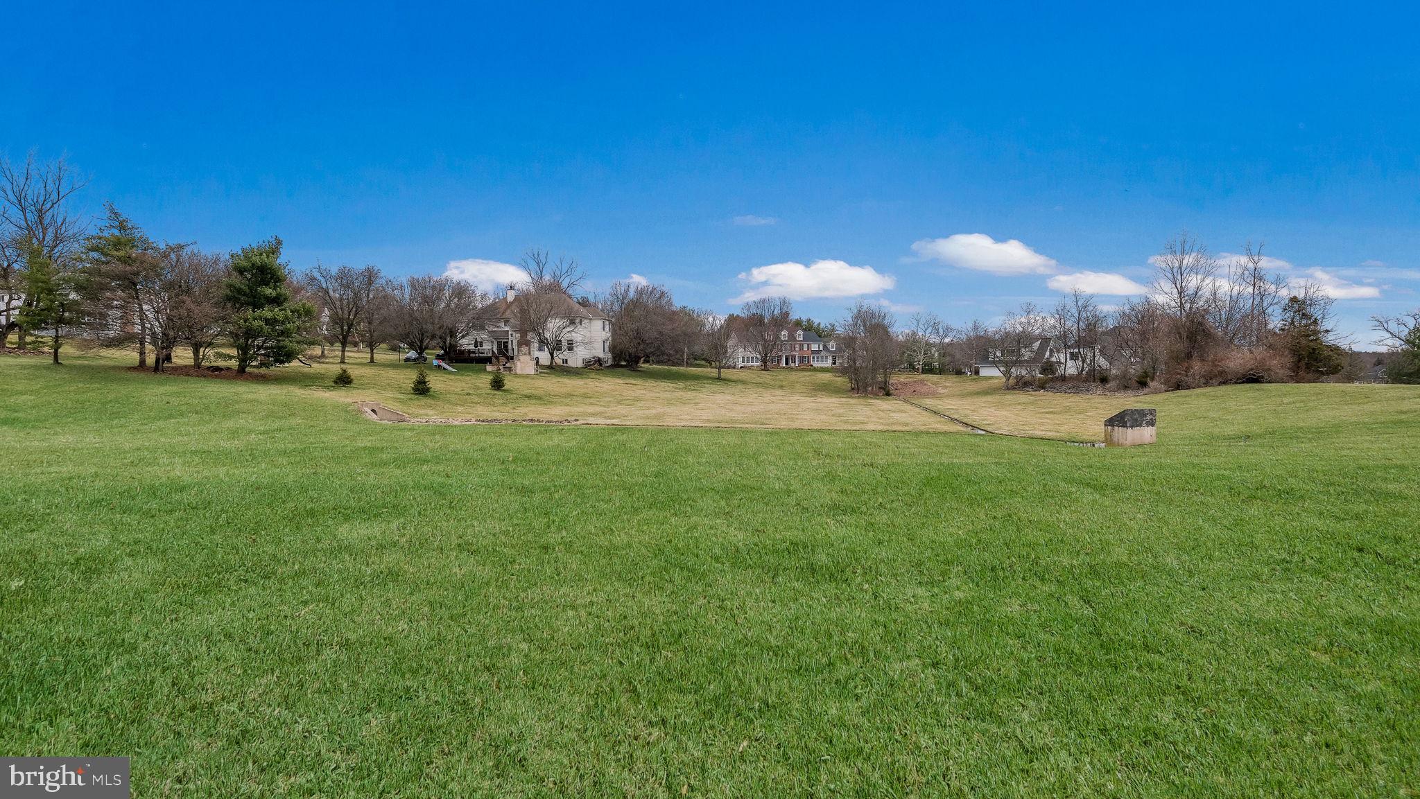 FOX HUNT ESTS - Residential