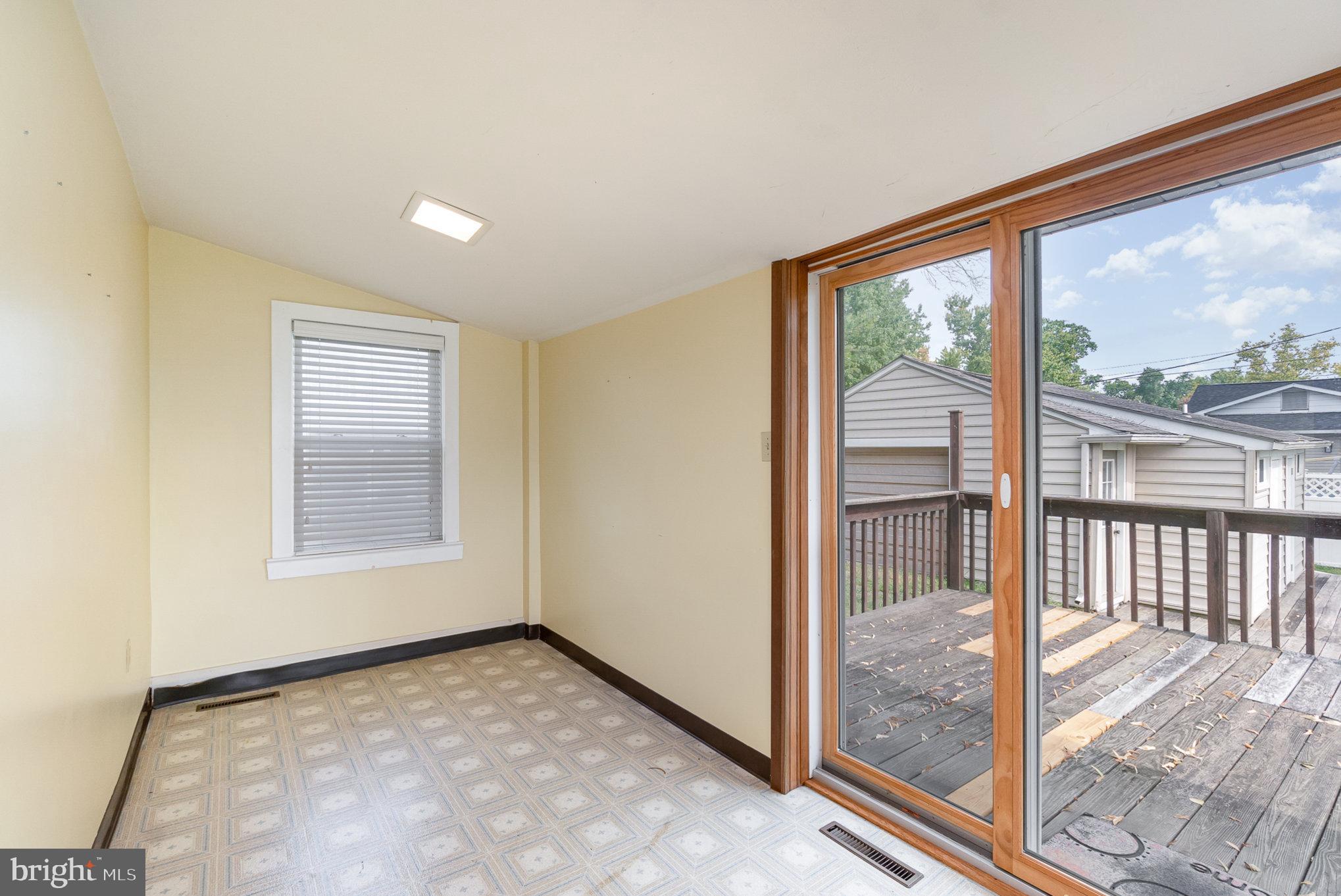 29 NORTHEAST AVE