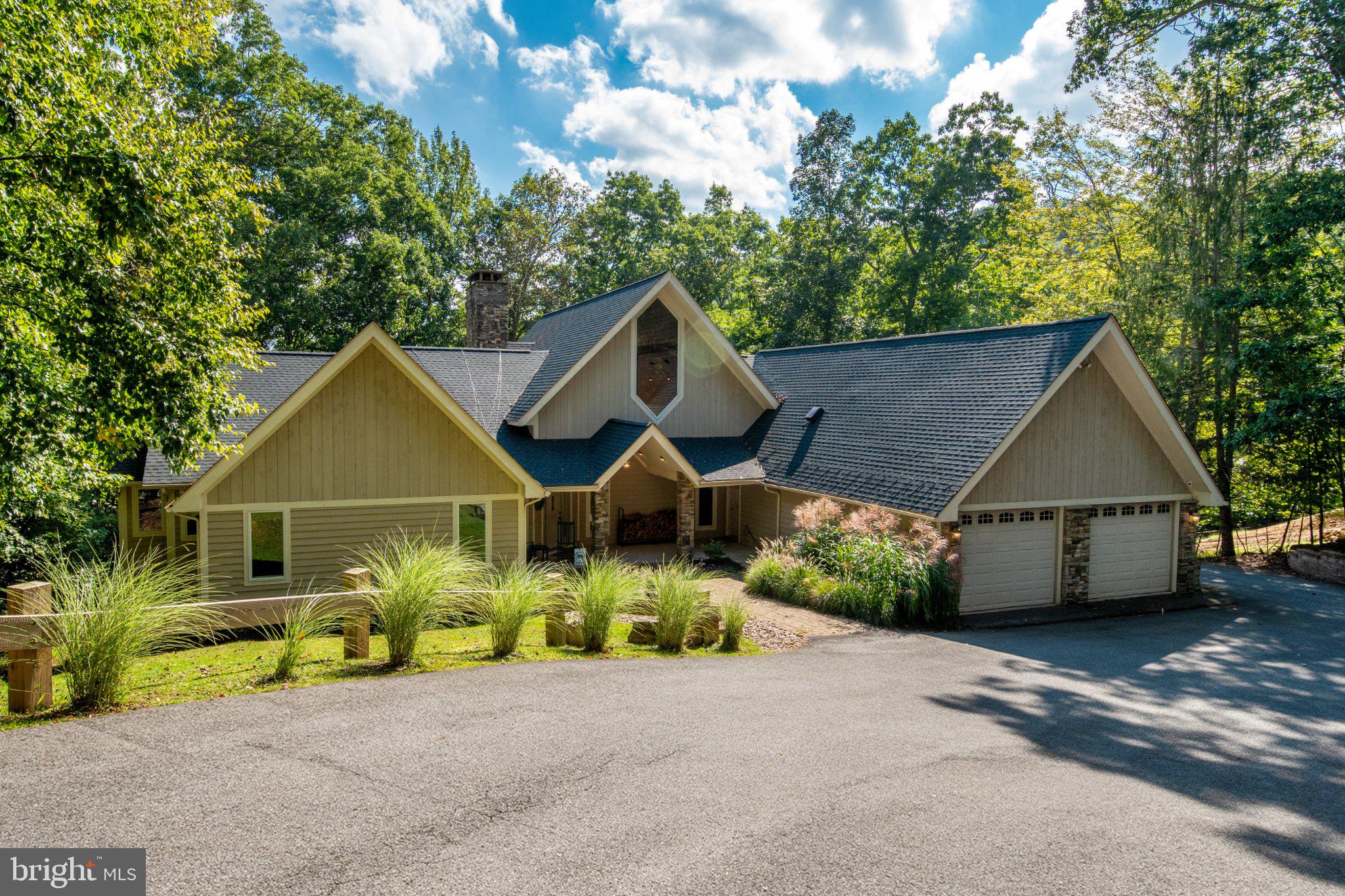 2747 MARSH HILL ROAD