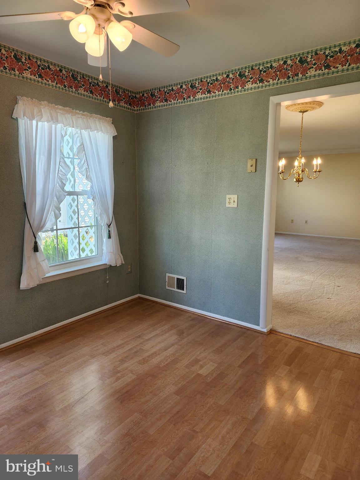 CRESTWOOD VILLAGE - Residential Lease