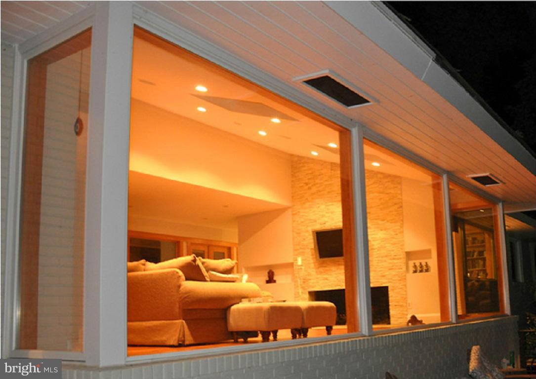 BRADLEY HILLS GROVE - Residential