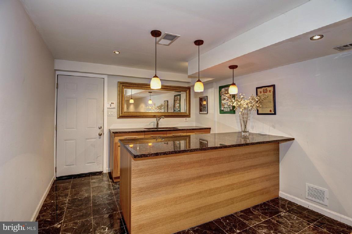 BRADLEY HILLS GROVE - Residential