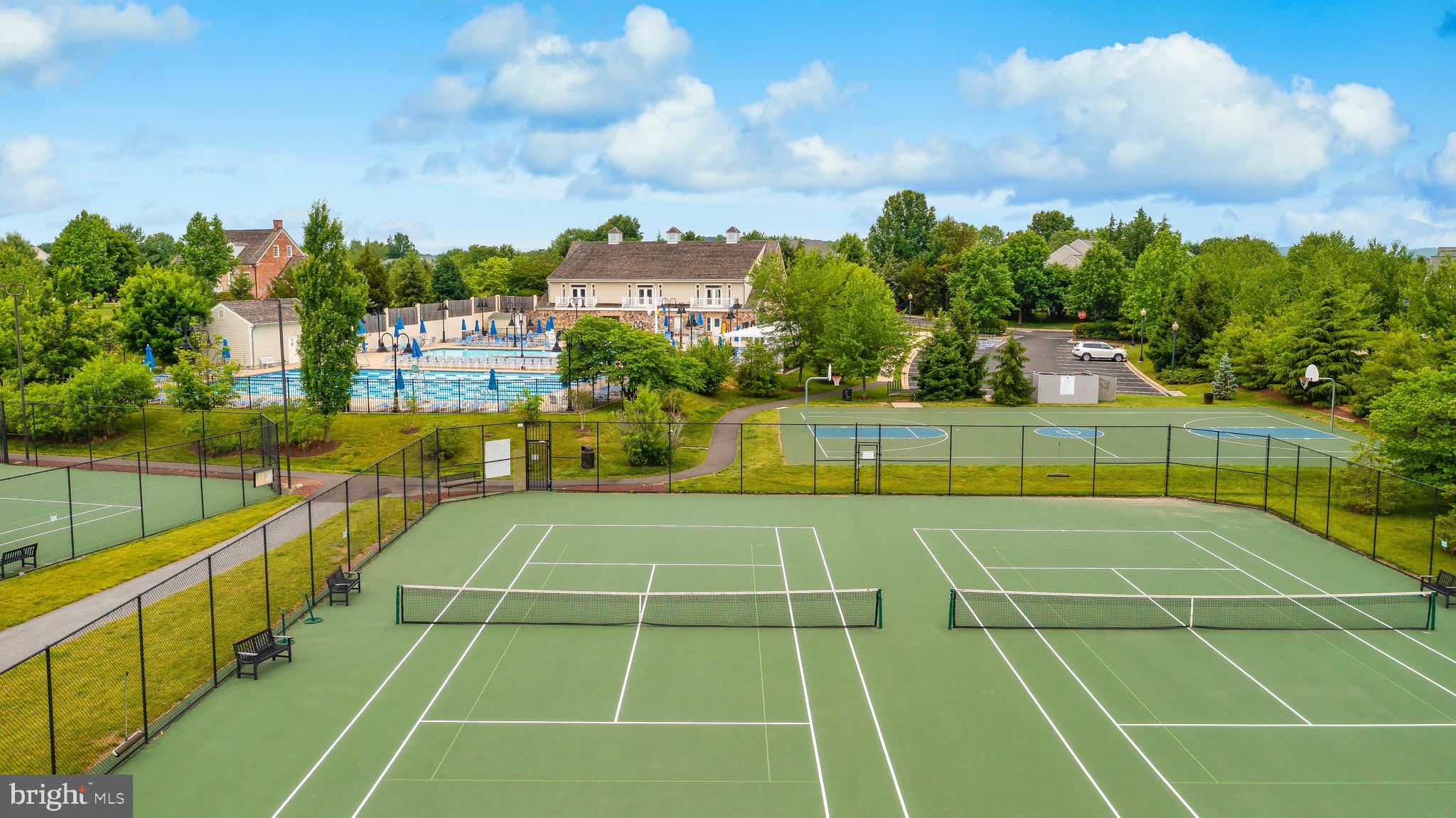 VILLAGES OF URBANA - Residential