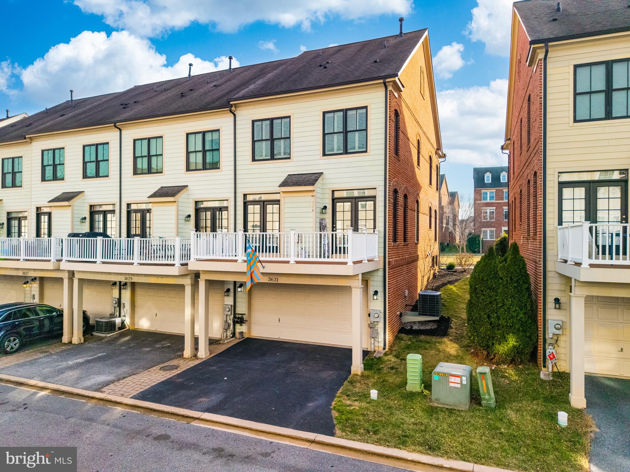 VILLAGES OF URBANA - Residential