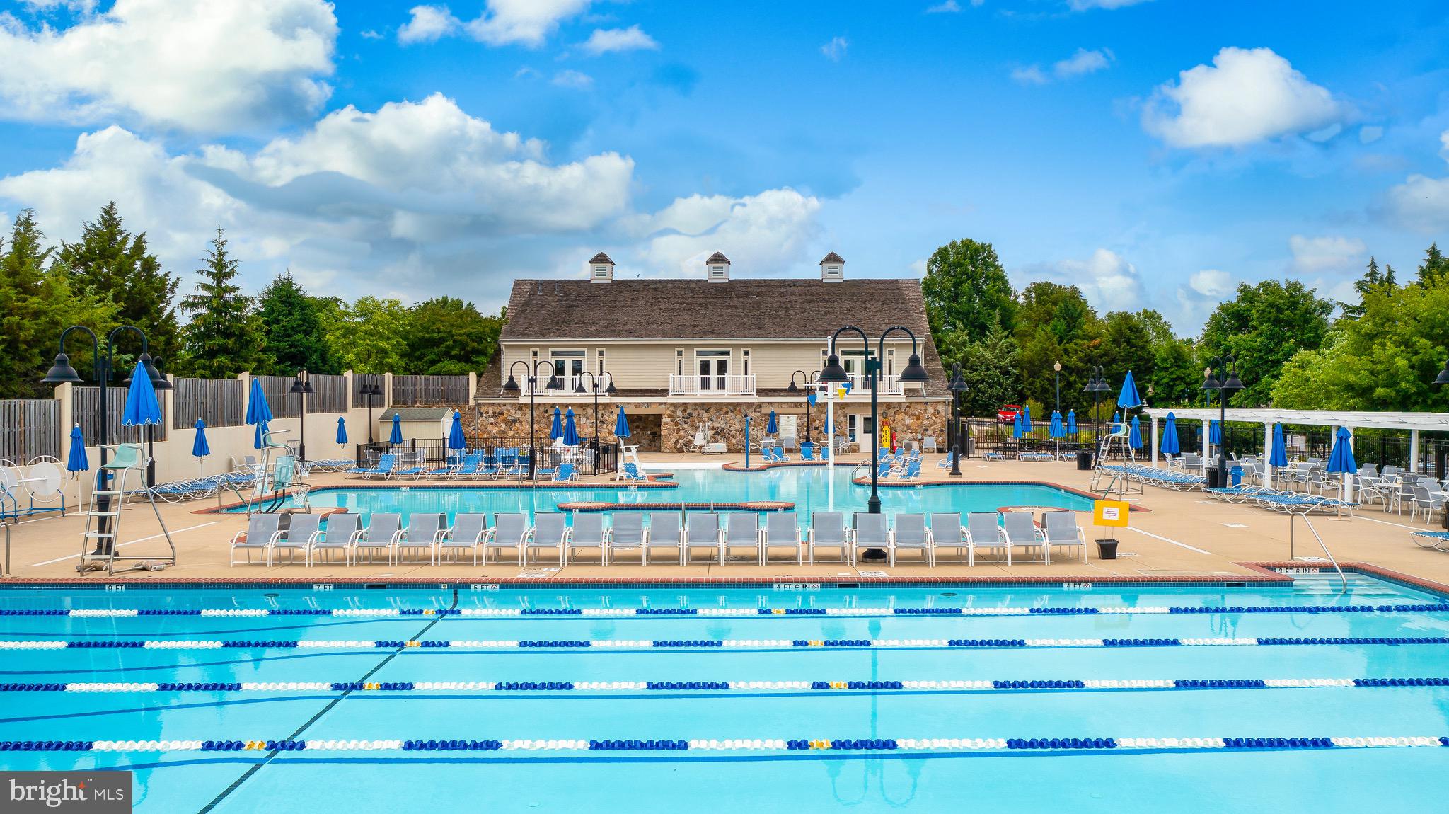 VILLAGES OF URBANA - Residential