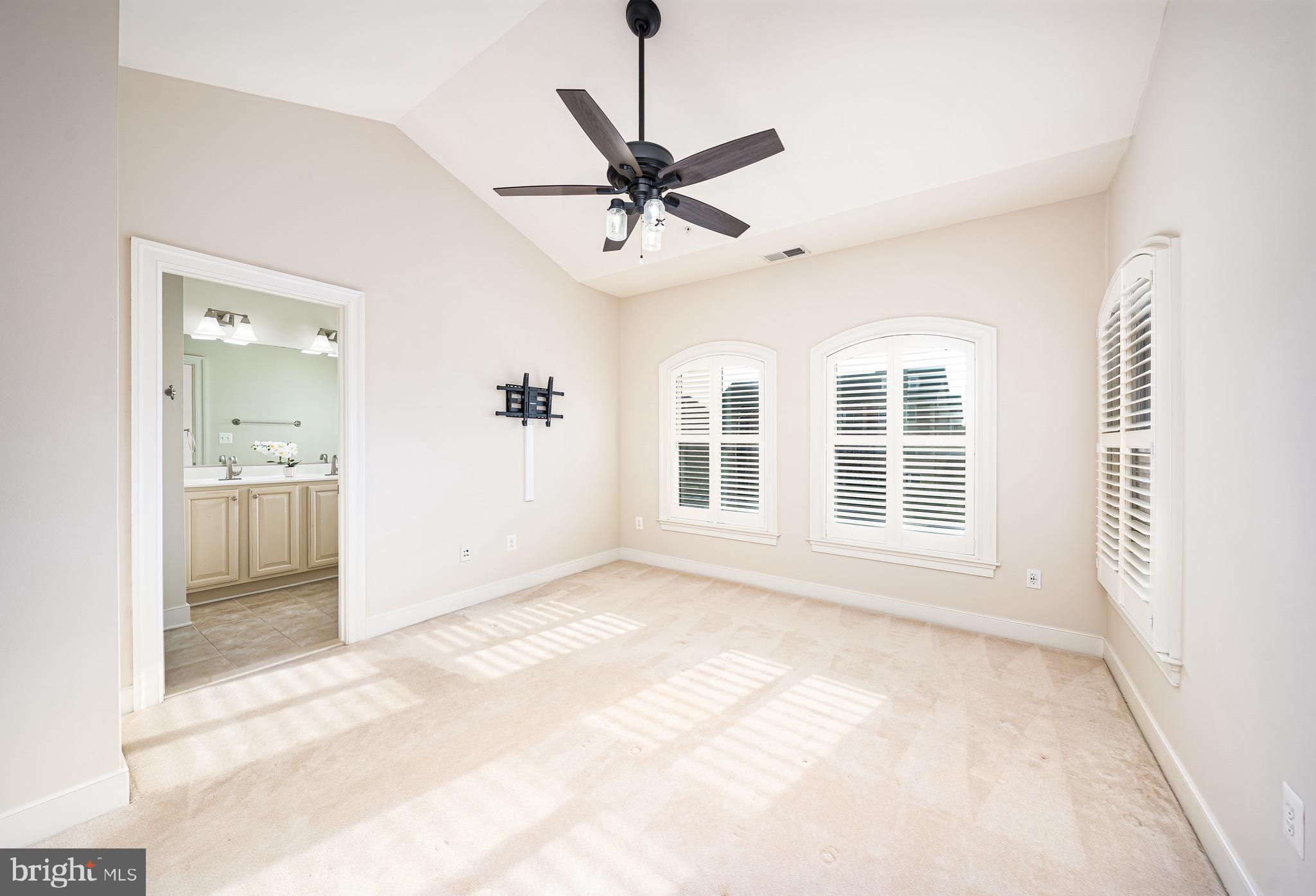 VILLAGES OF URBANA - Residential