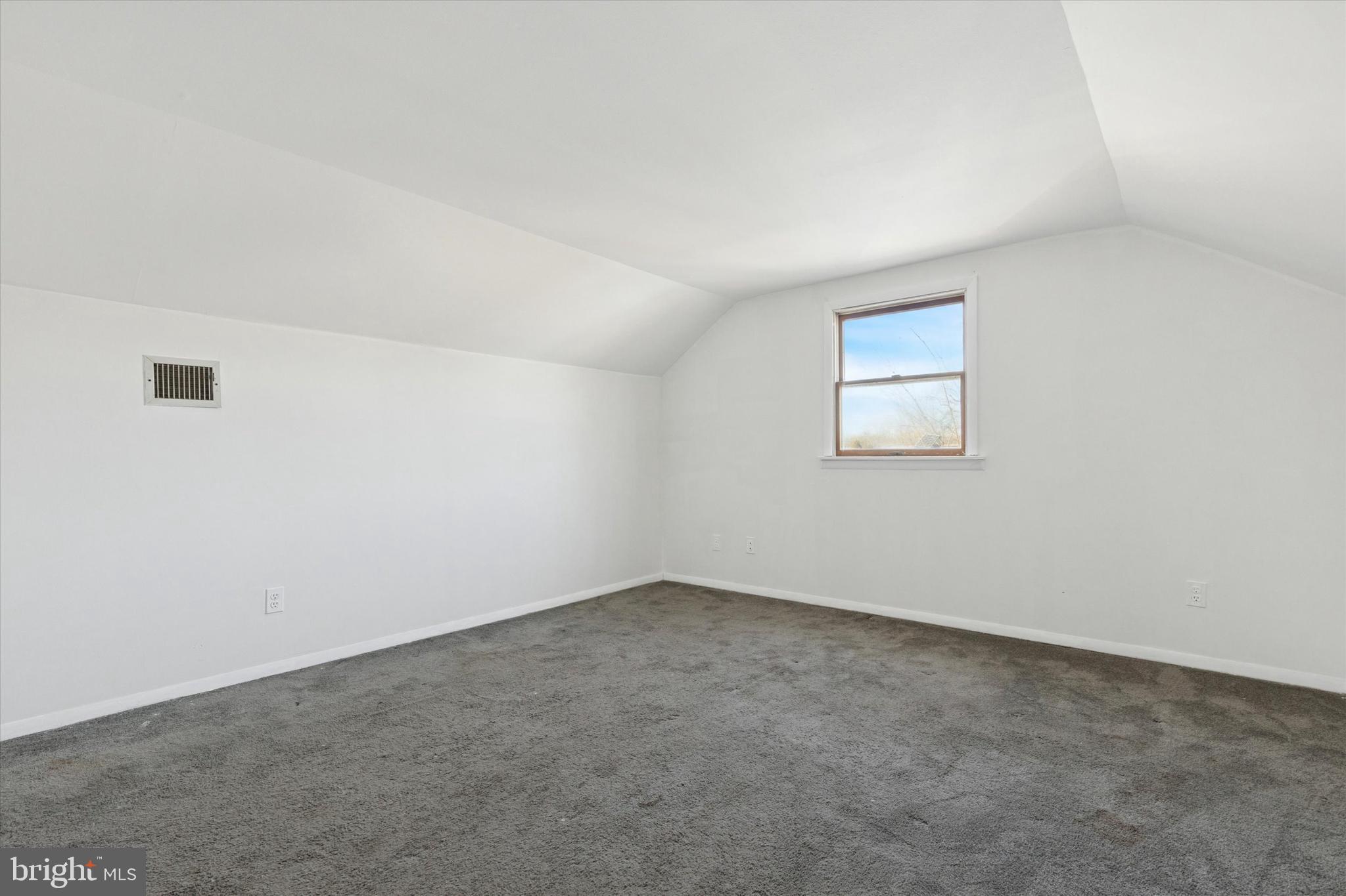 WILLOW GROVE - Residential