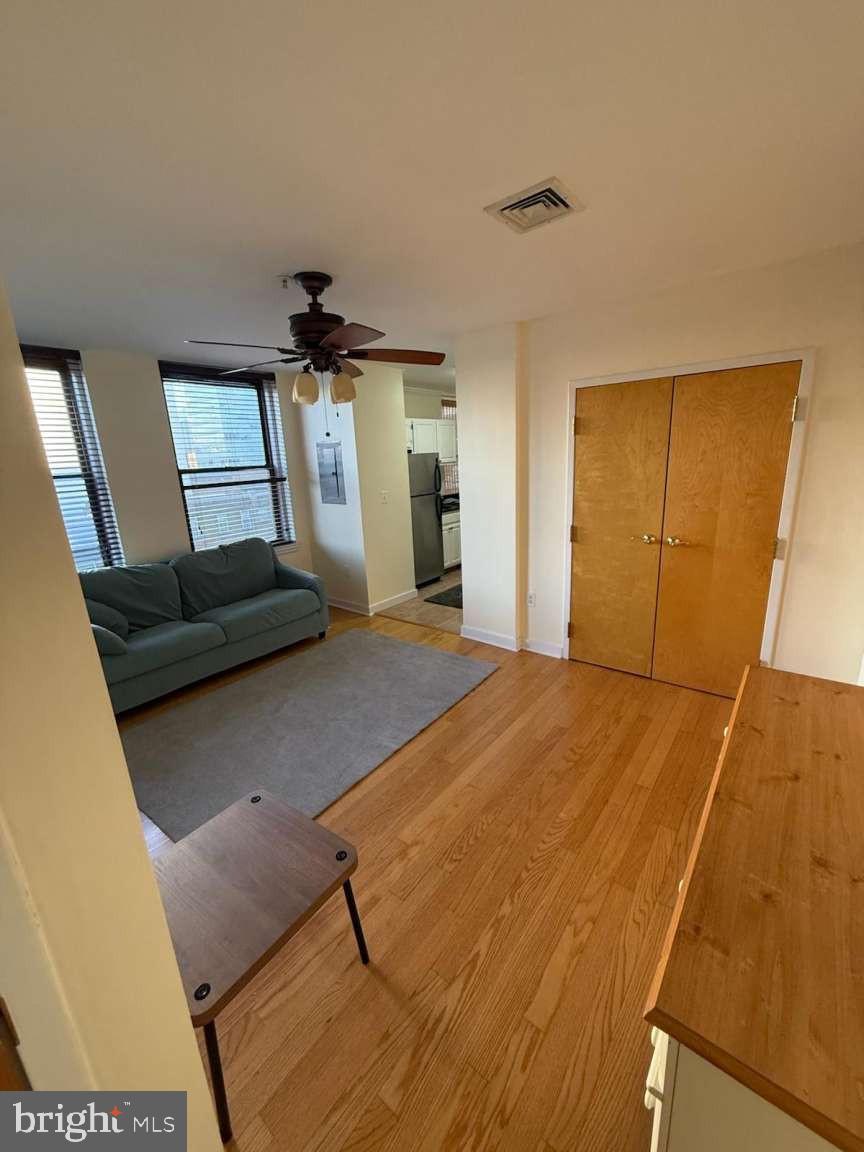 CHESTNUT HILL - Residential Lease