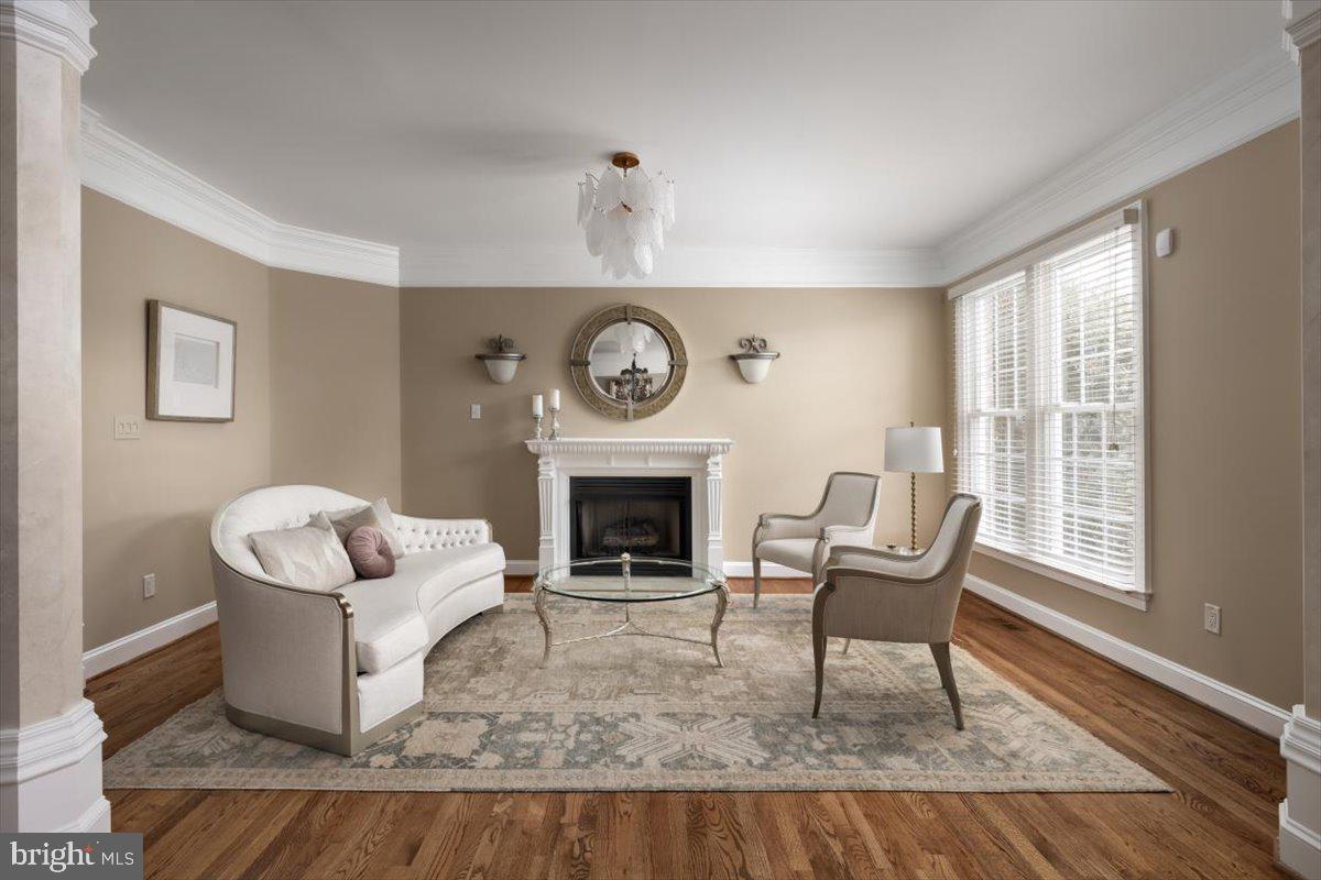 ASHBURN FARM - Residential