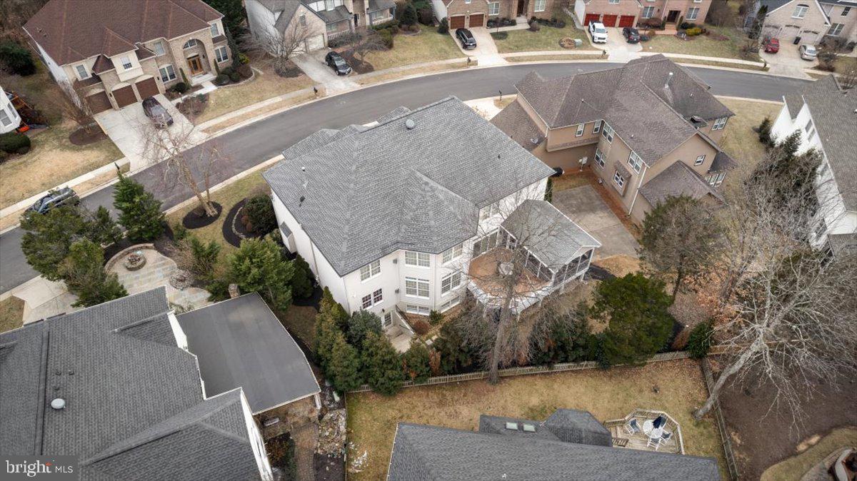 ASHBURN FARM - Residential