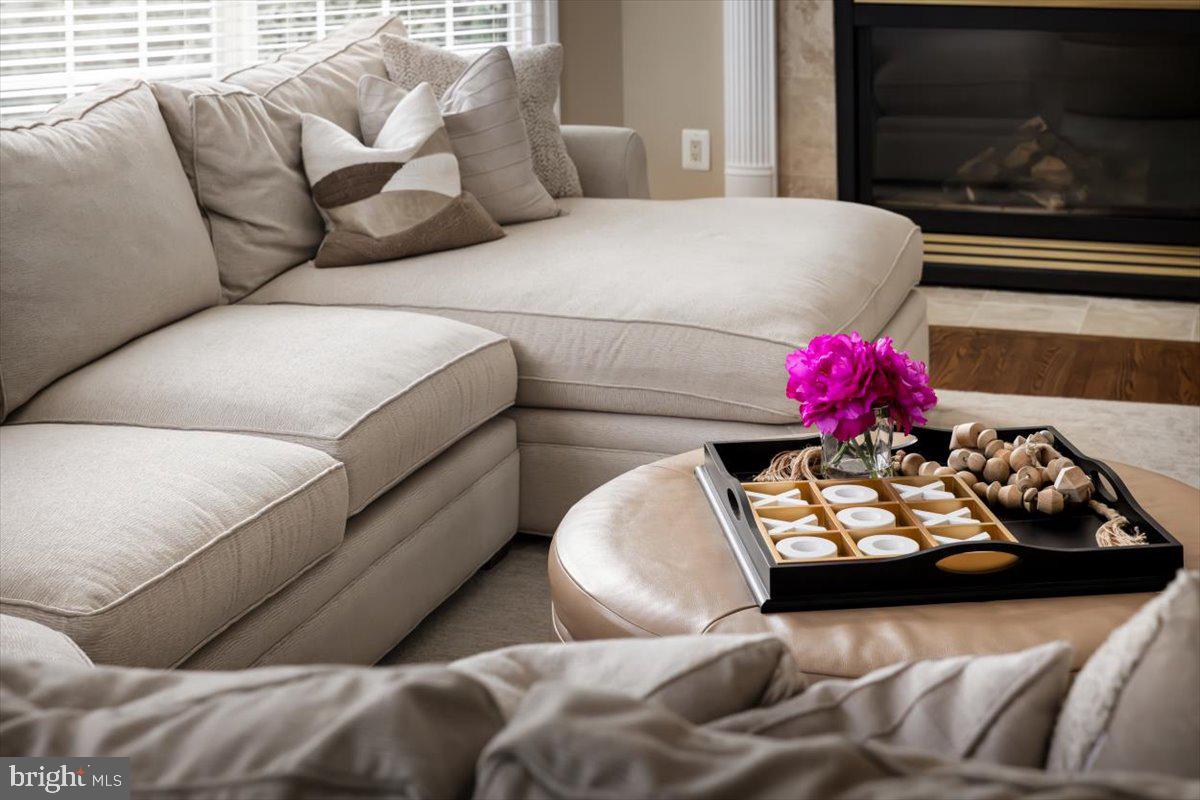 ASHBURN FARM - Residential