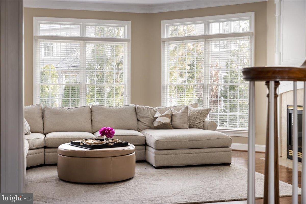 ASHBURN FARM - Residential