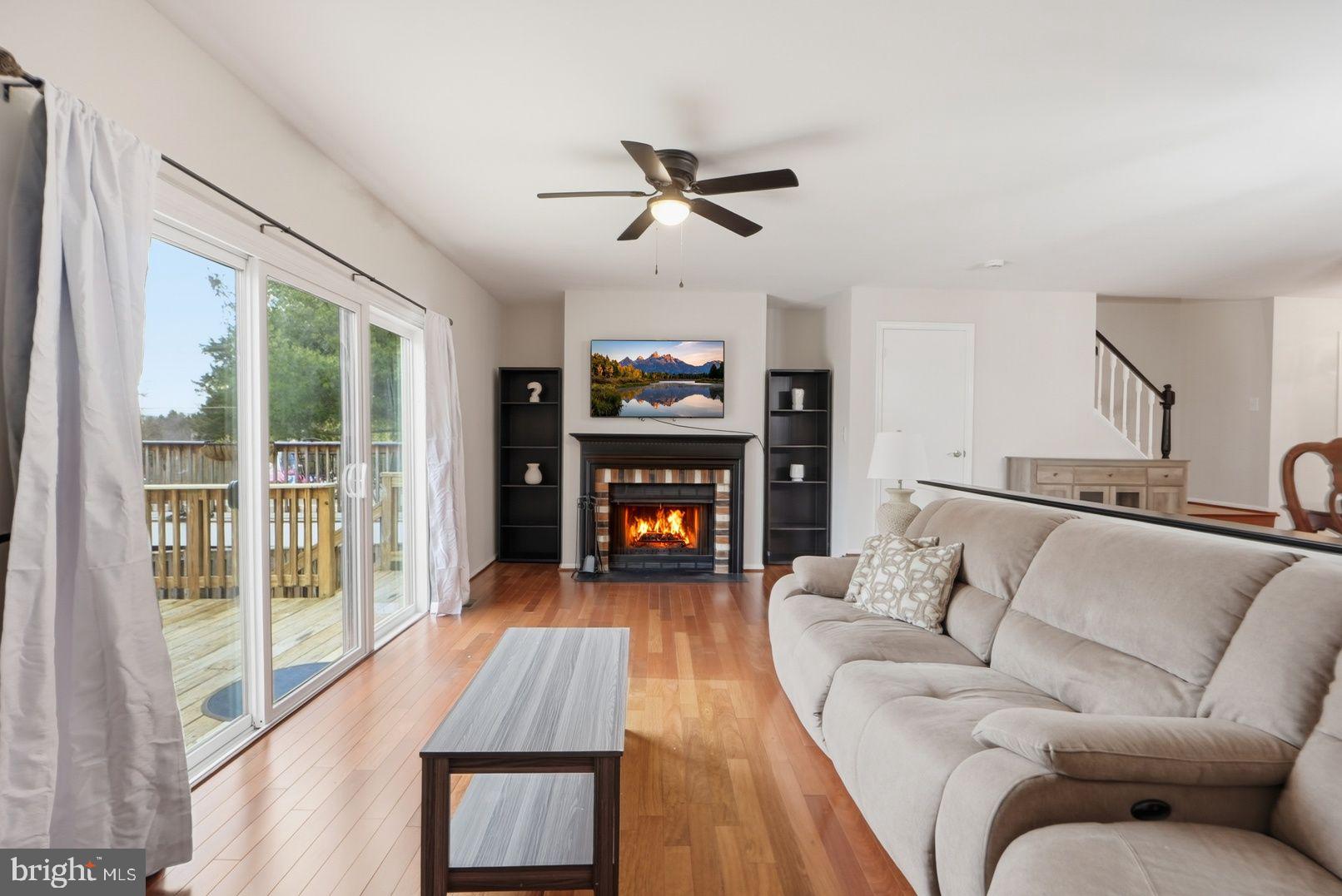 COUNTRYSIDE - Residential