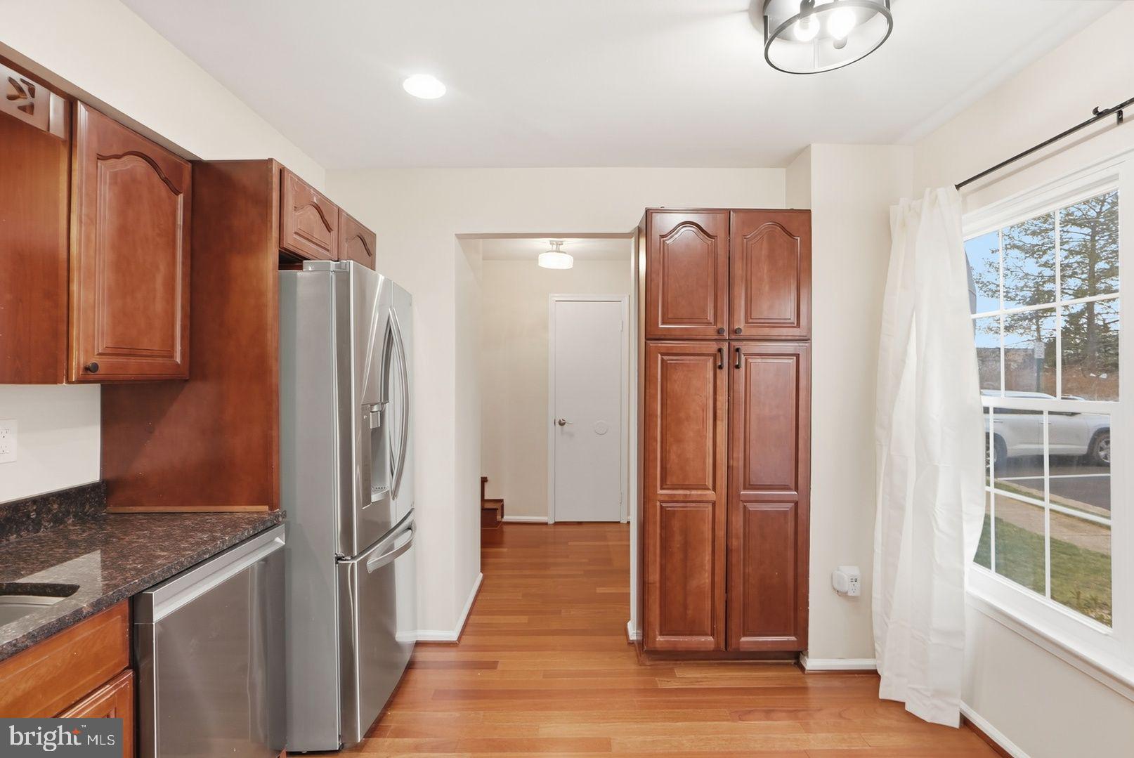 COUNTRYSIDE - Residential