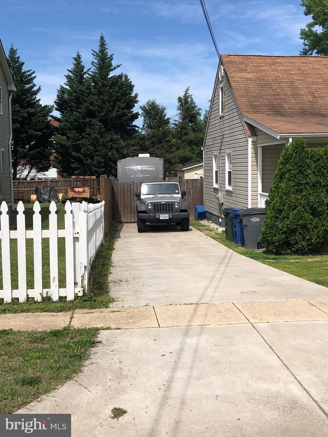 BURGUNDY VILLAGE - Residential Lease