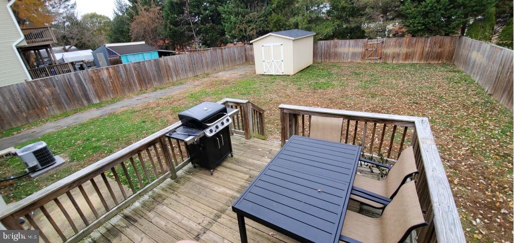 BURGUNDY VILLAGE - Residential Lease