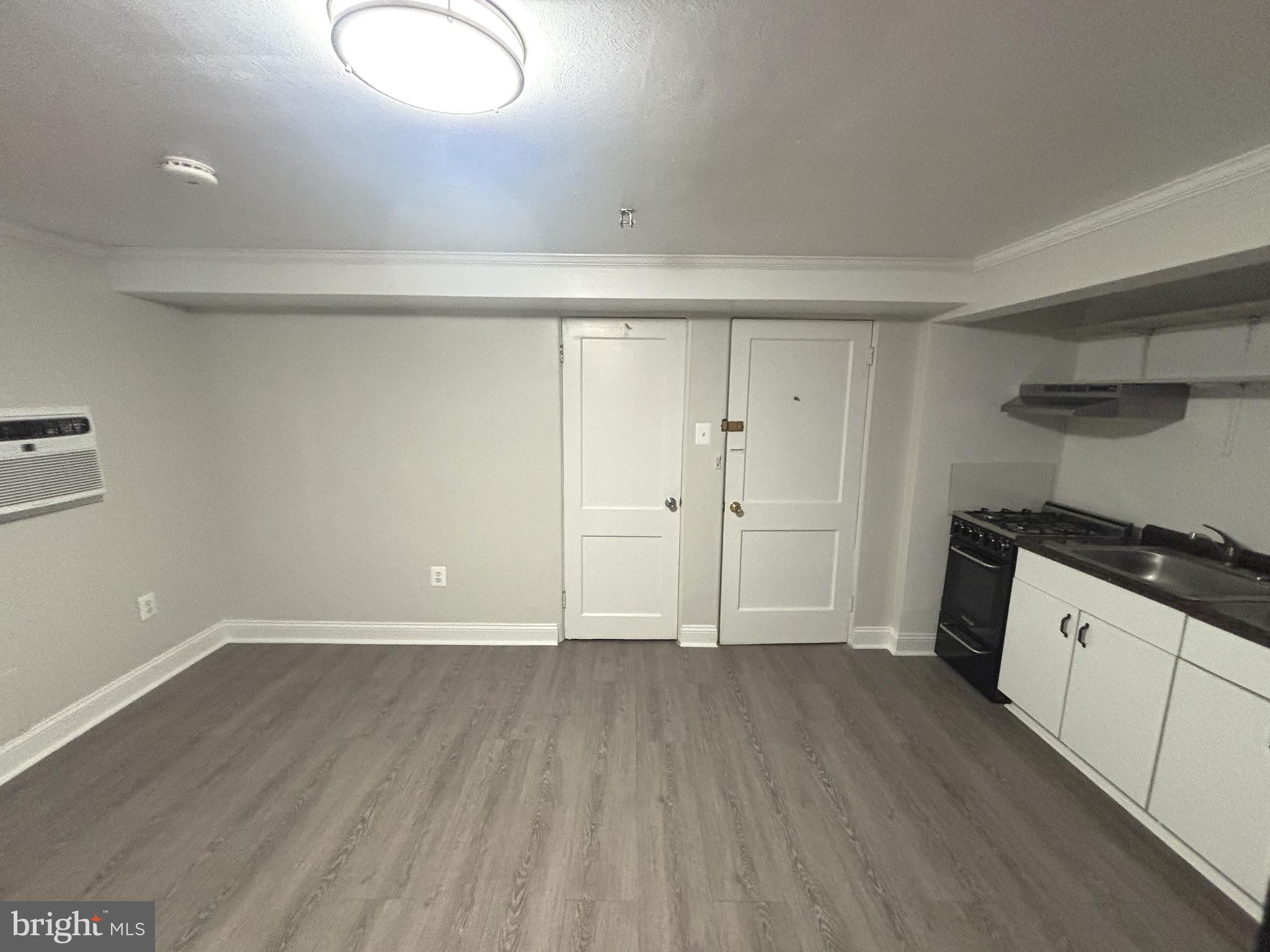 ARLINGTON - Residential Lease