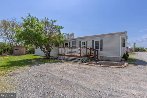 126 Fabric Drive, Bunker Hill, WV MLS: WVBE2039712