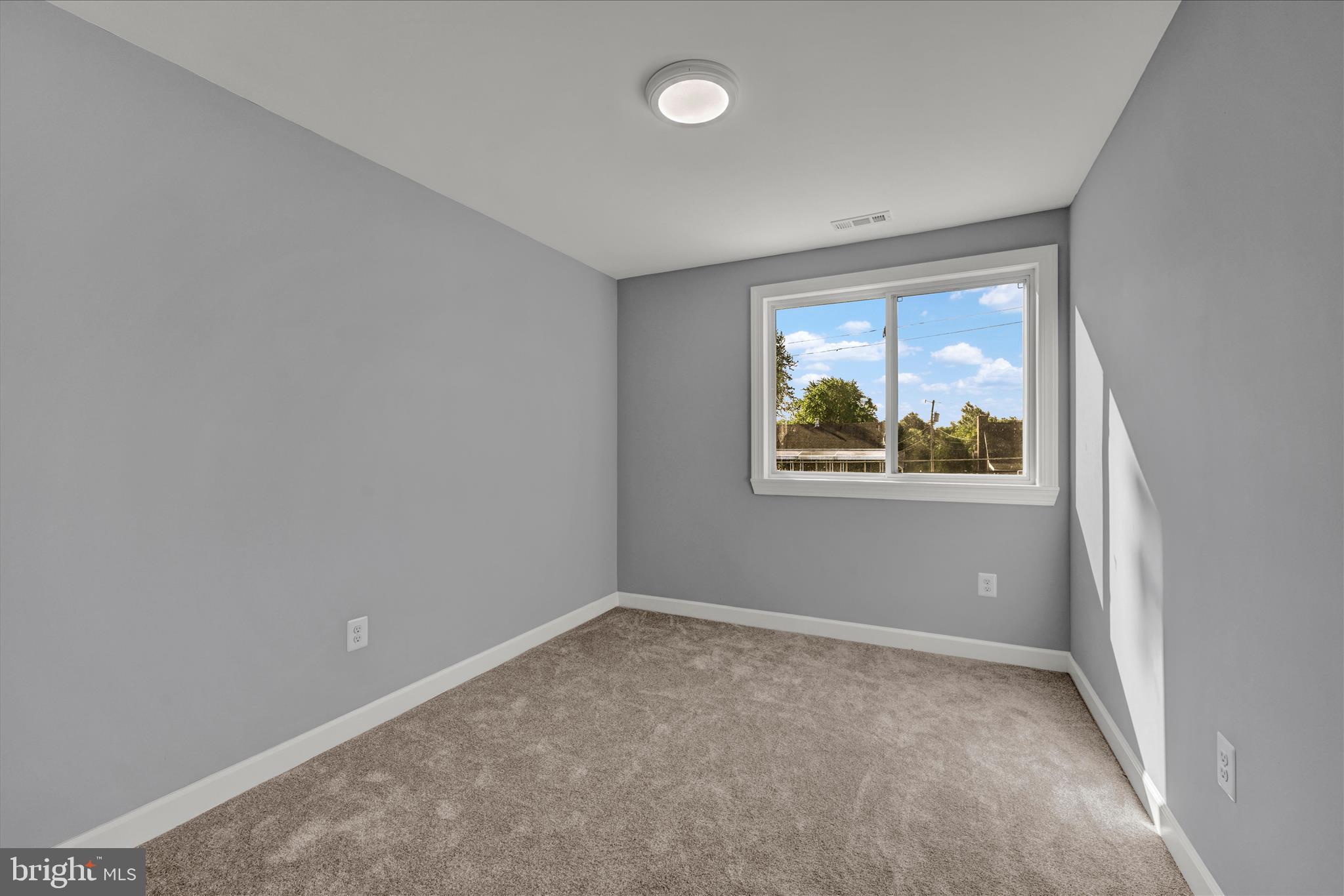 VICTORY VILLA - Residential