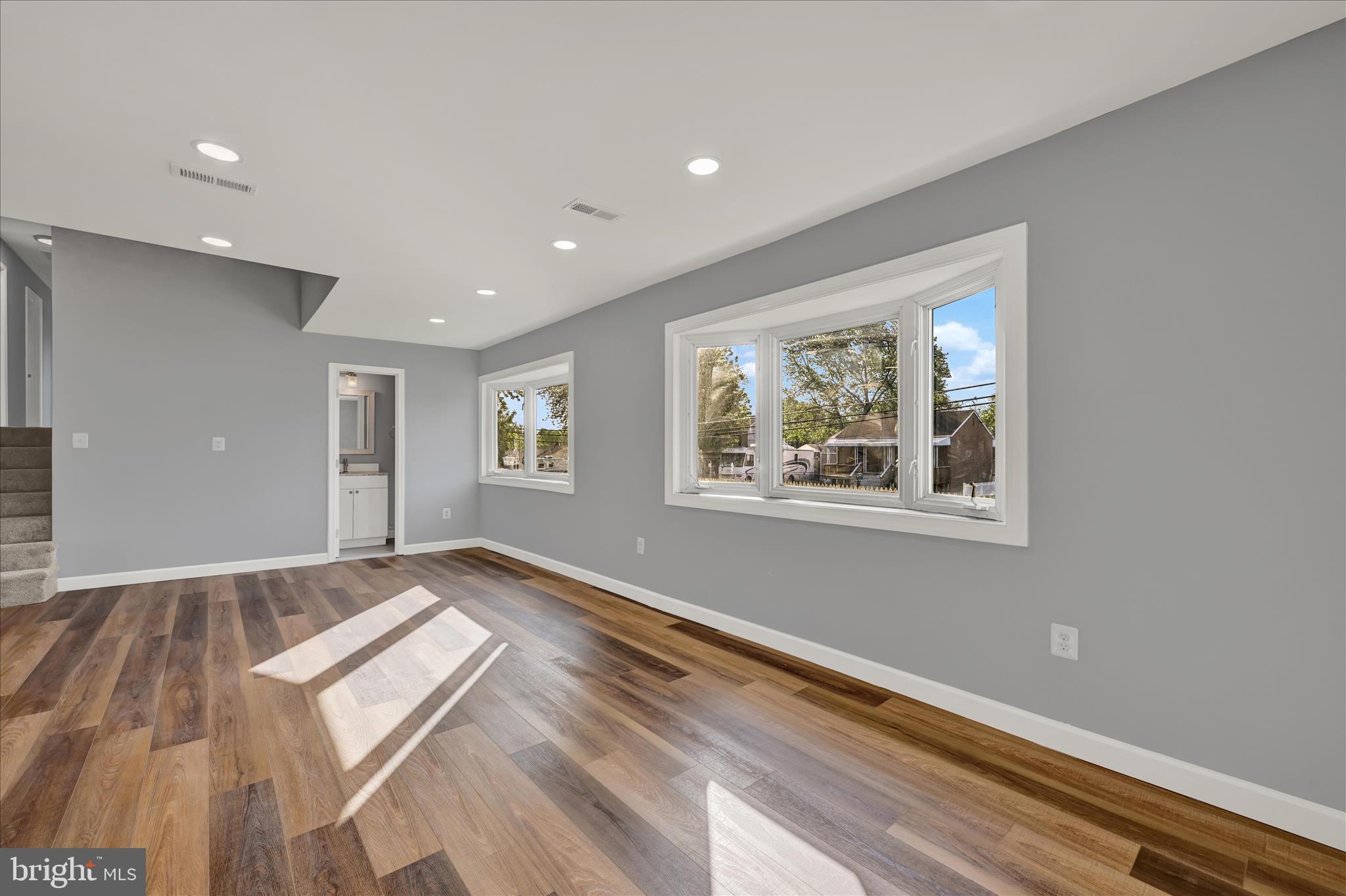 VICTORY VILLA - Residential