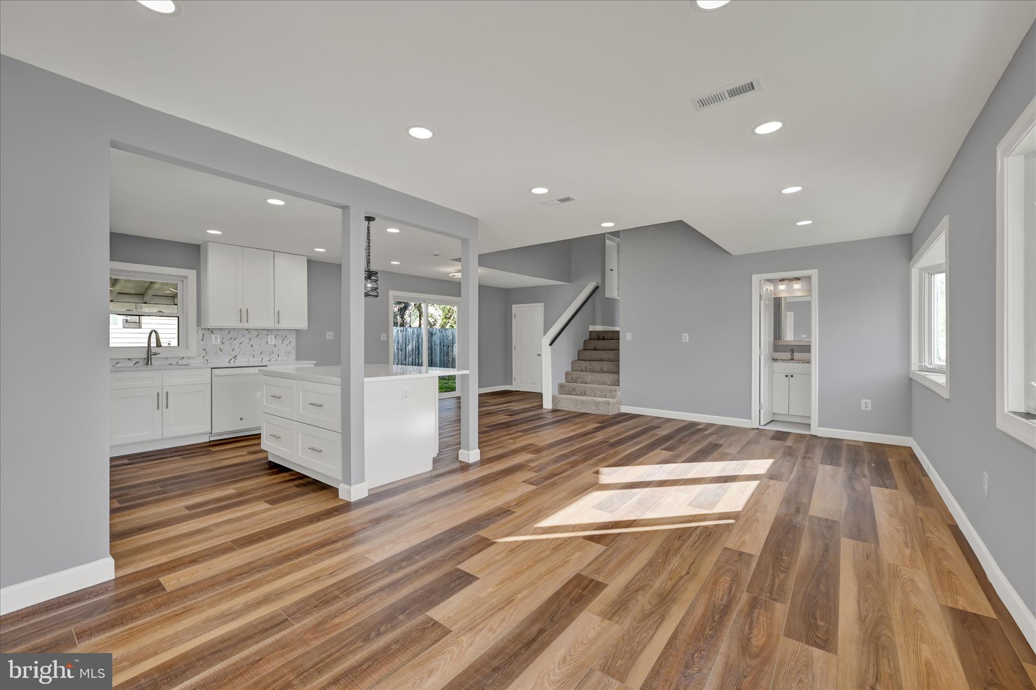 VICTORY VILLA - Residential