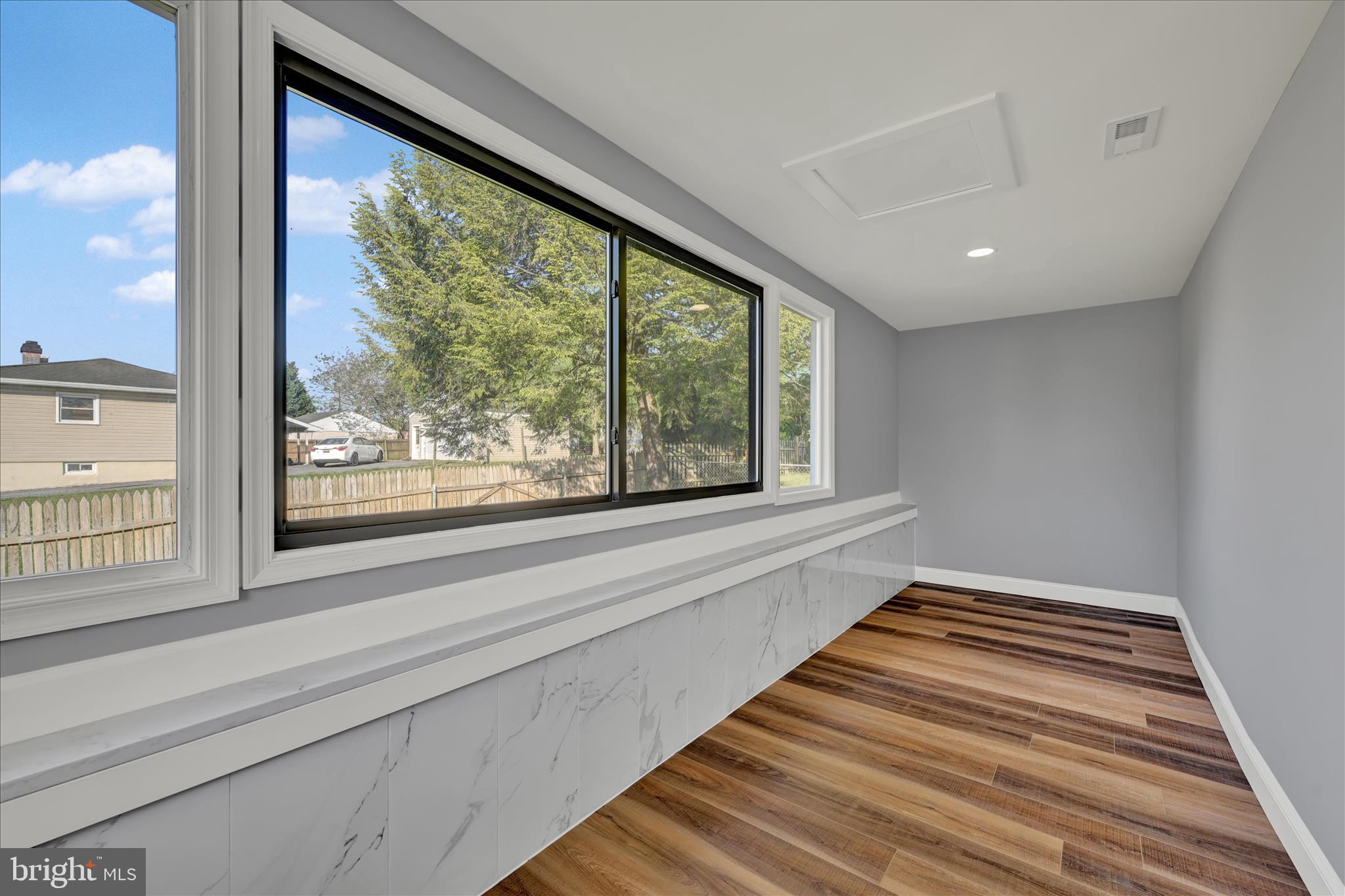VICTORY VILLA - Residential