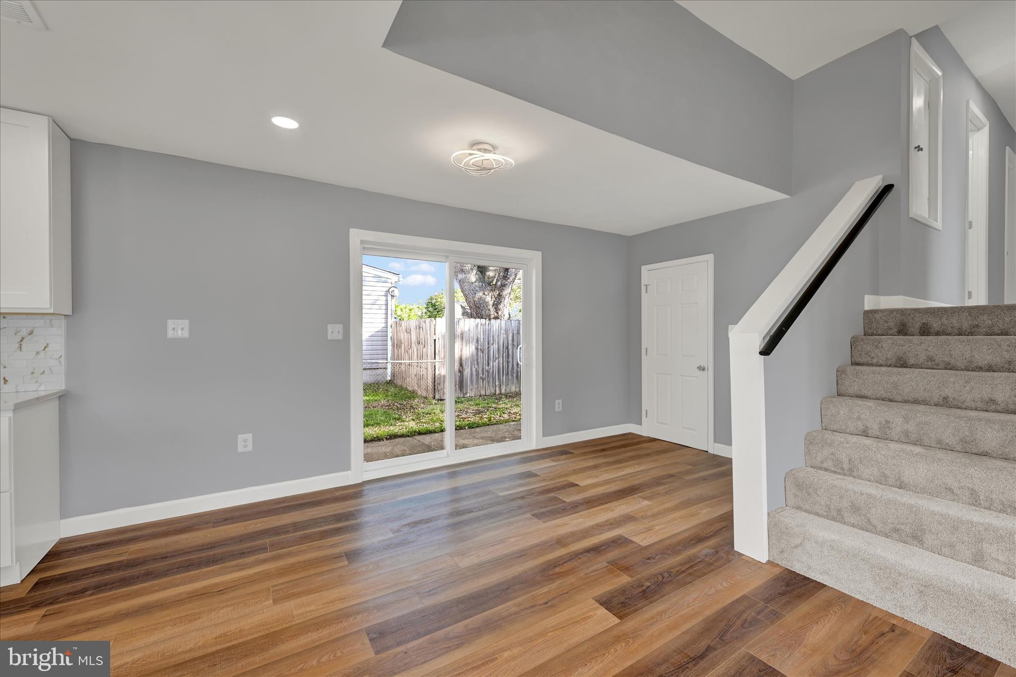 VICTORY VILLA - Residential
