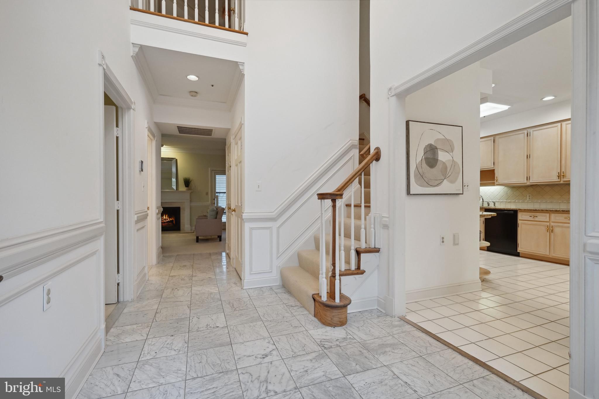 POTOMAC VILLAGE - Residential