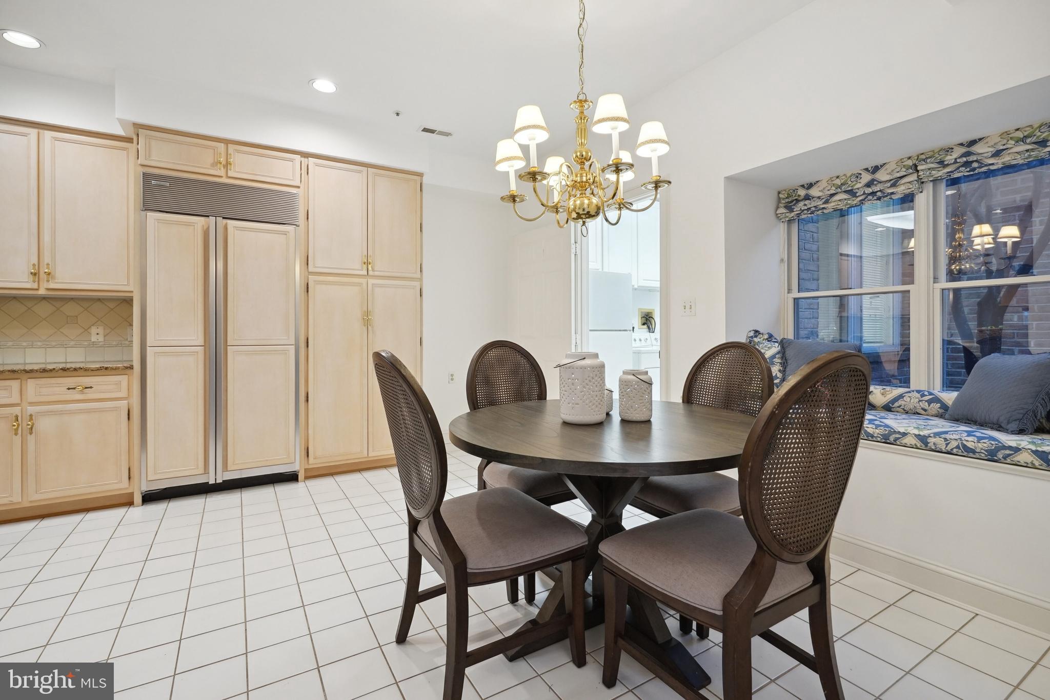 POTOMAC VILLAGE - Residential