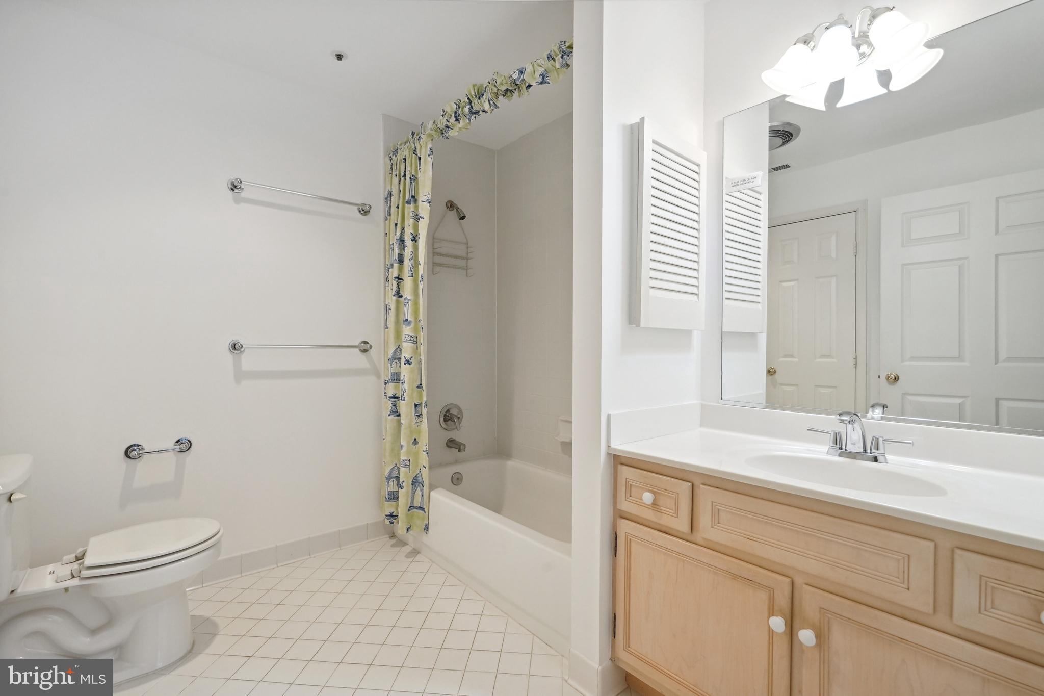 POTOMAC VILLAGE - Residential