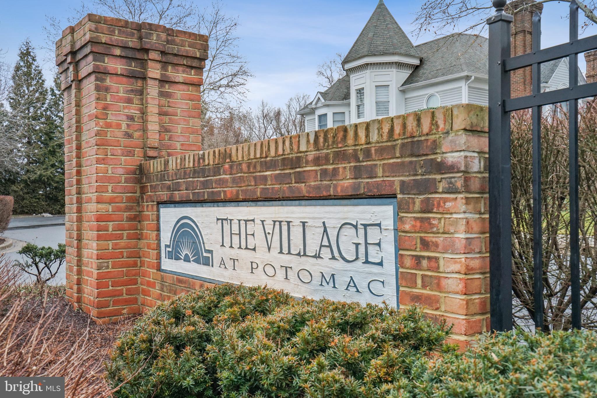 POTOMAC VILLAGE - Residential