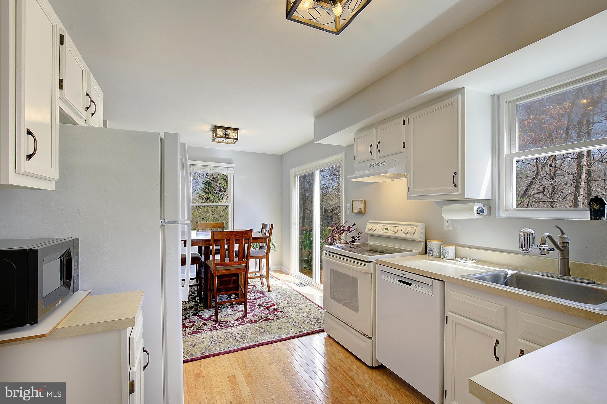 OLD BAYSIDE - Residential