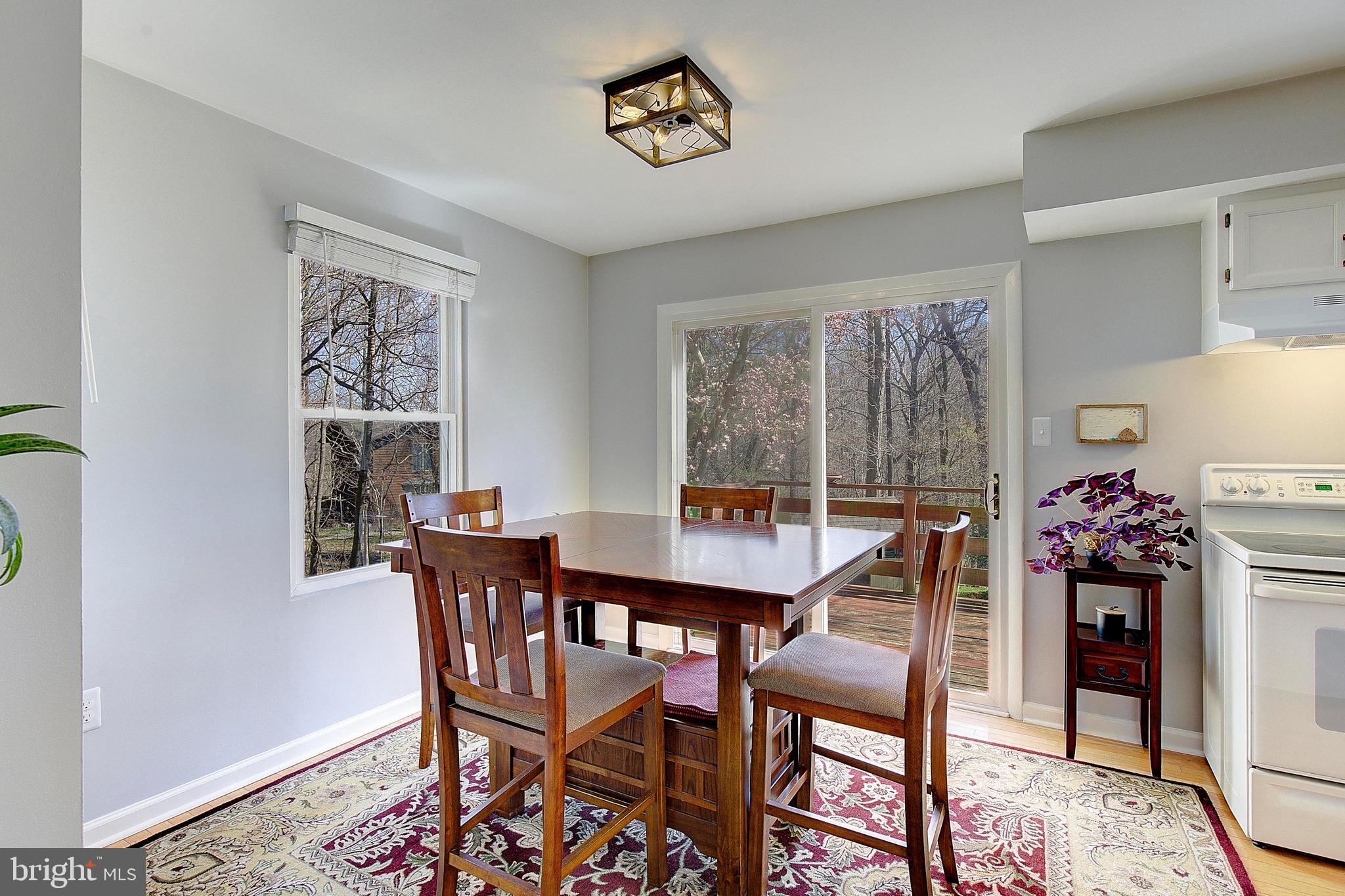 OLD BAYSIDE - Residential