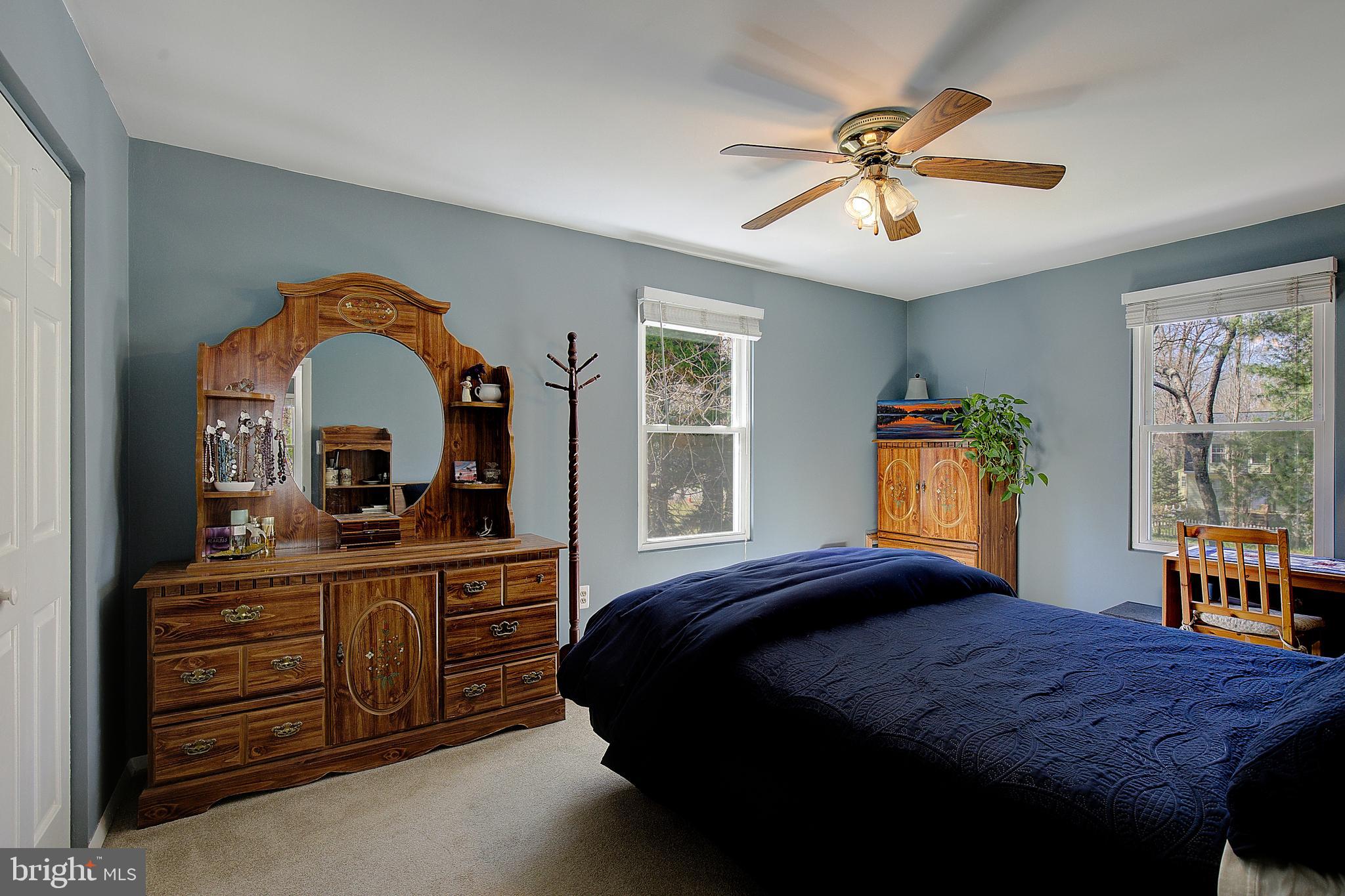 OLD BAYSIDE - Residential