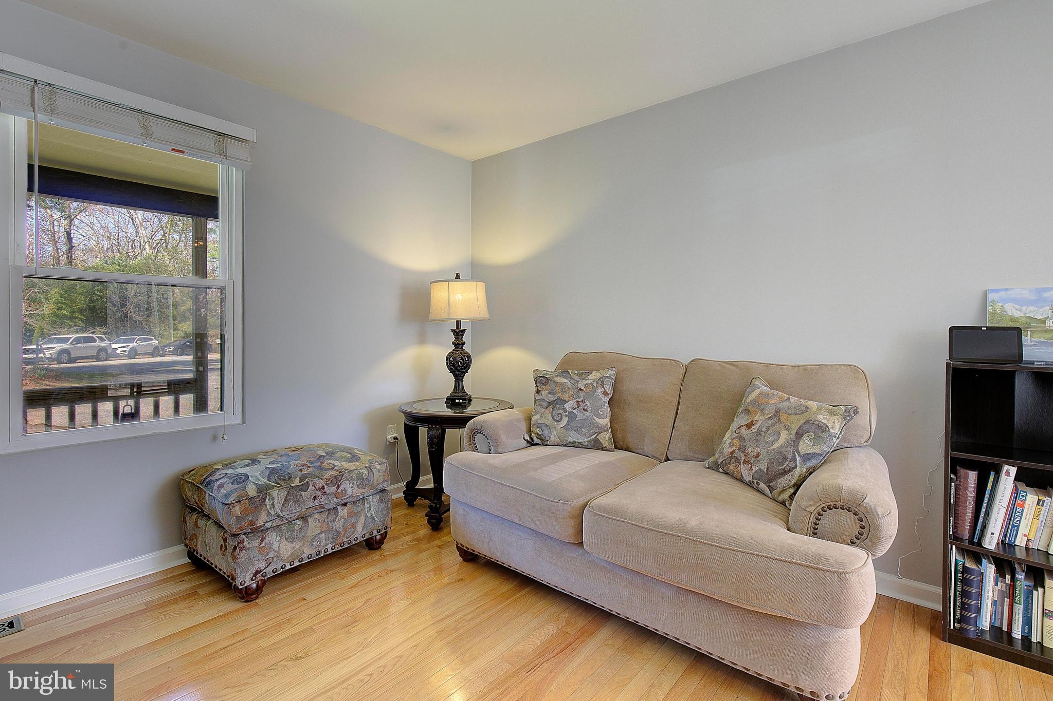 OLD BAYSIDE - Residential