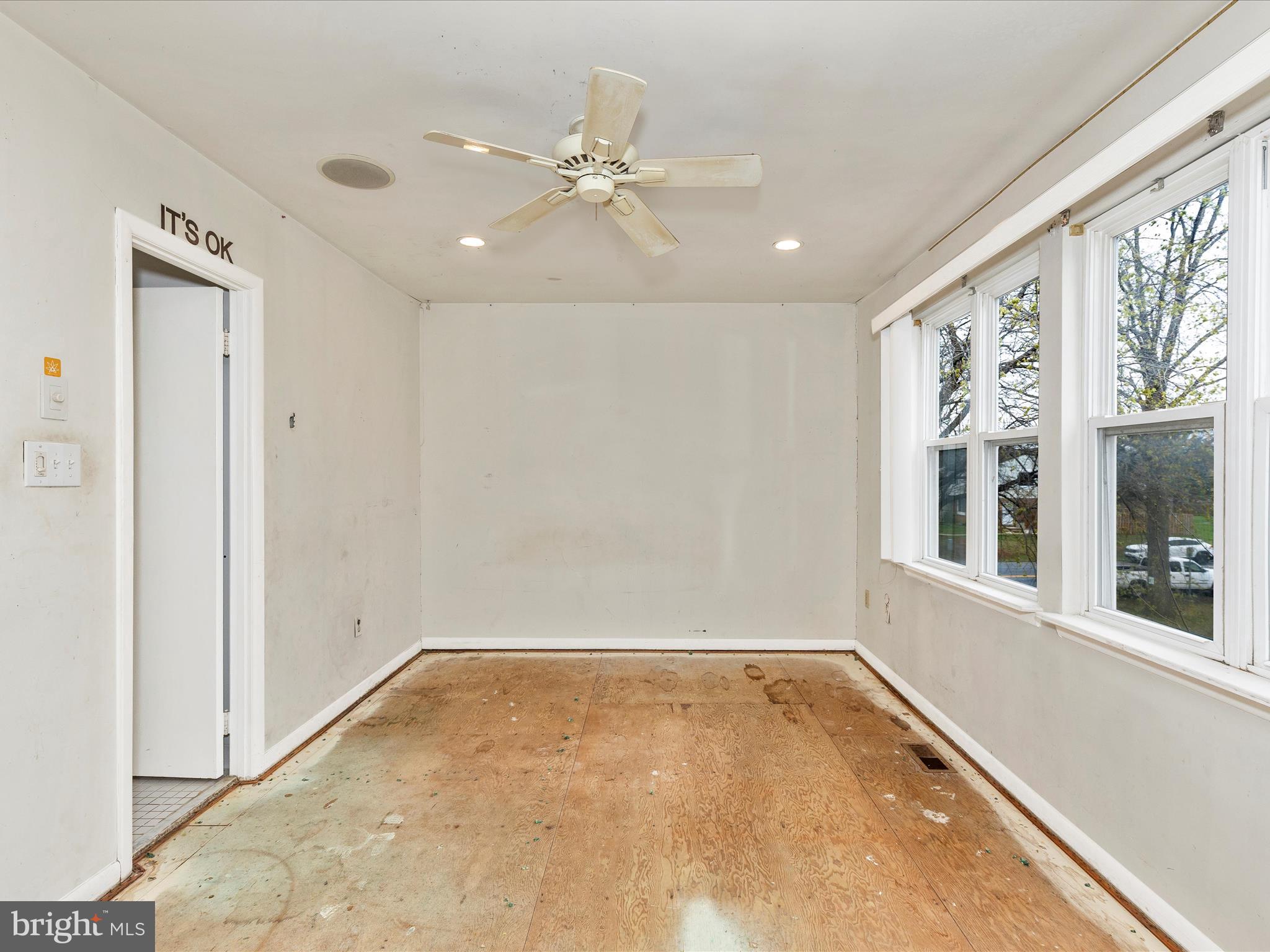 DISCOVERY - Residential