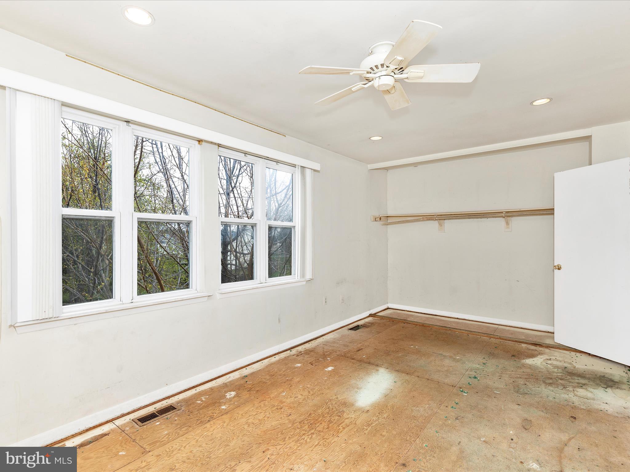 DISCOVERY - Residential