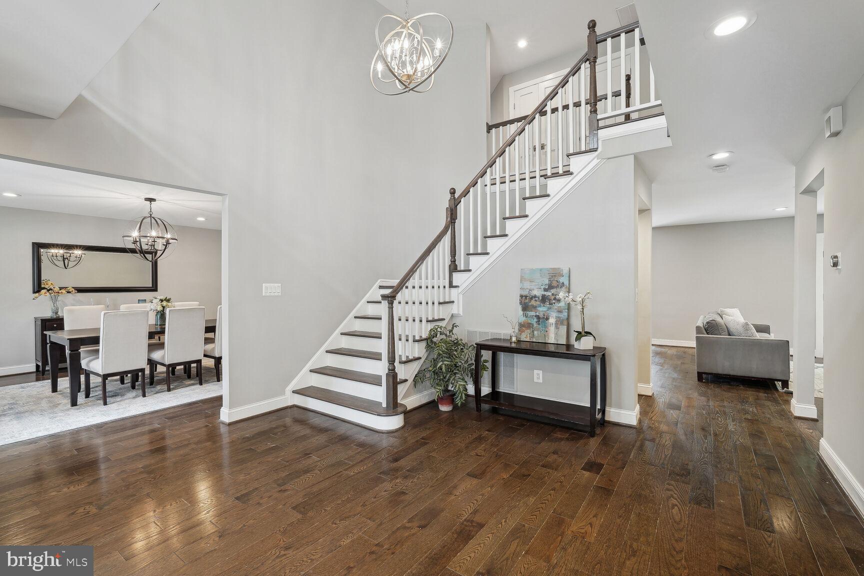 BEVERLY FARMS - Residential