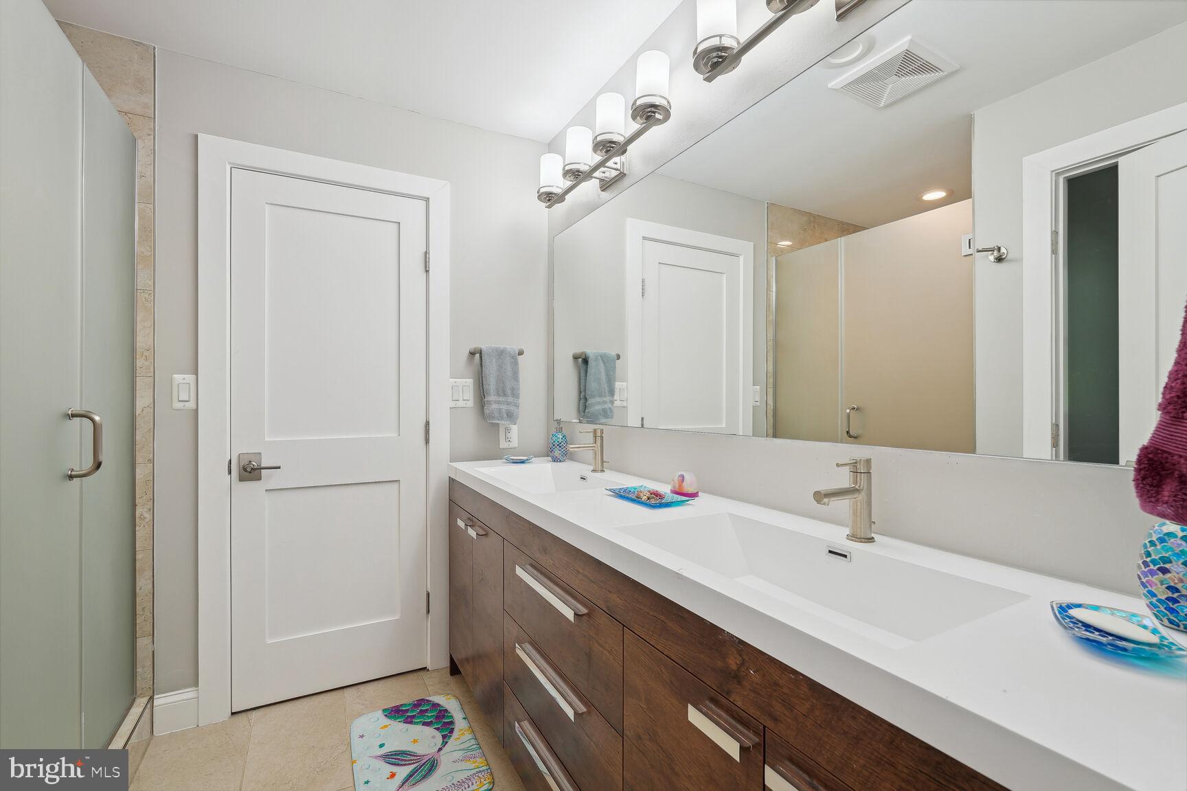 BEVERLY FARMS - Residential