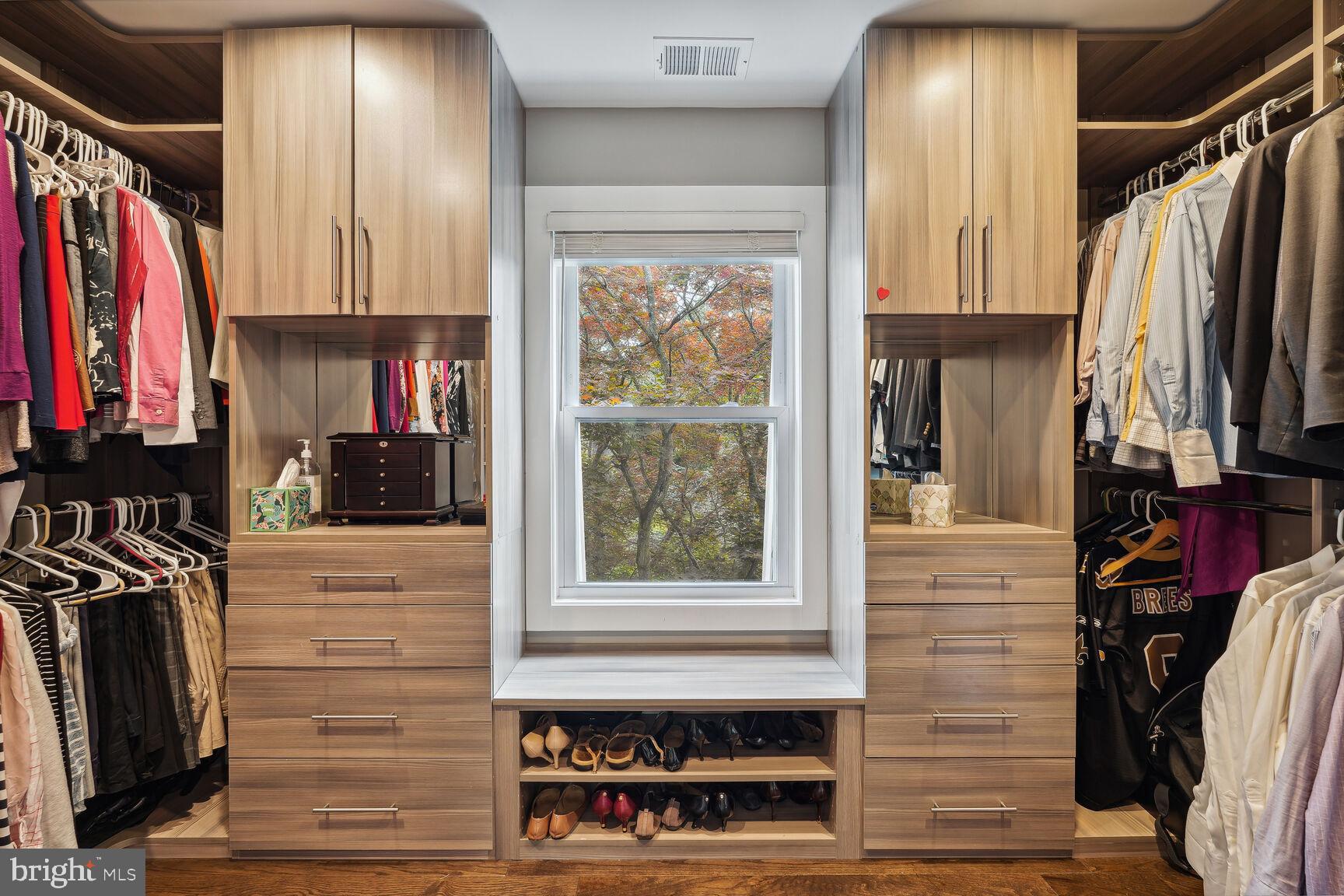 BEVERLY FARMS - Residential