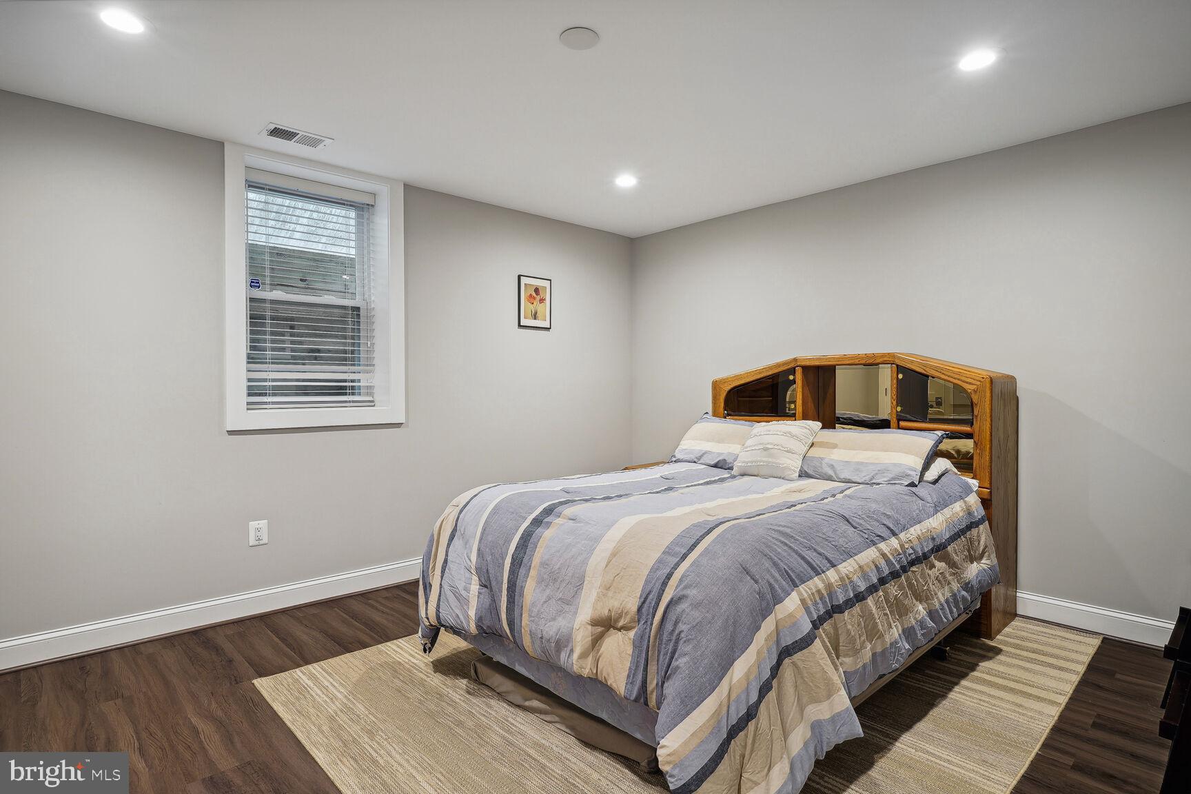 BEVERLY FARMS - Residential